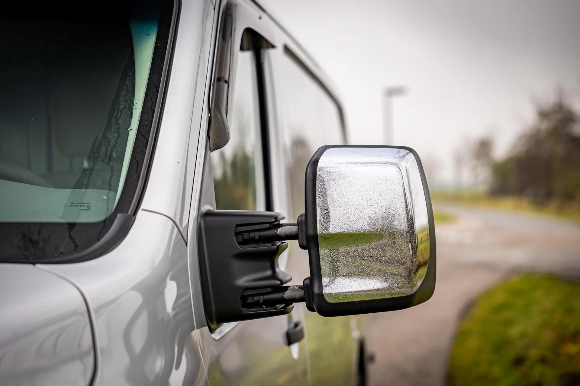 Hoofdafbeelding Nissan NV