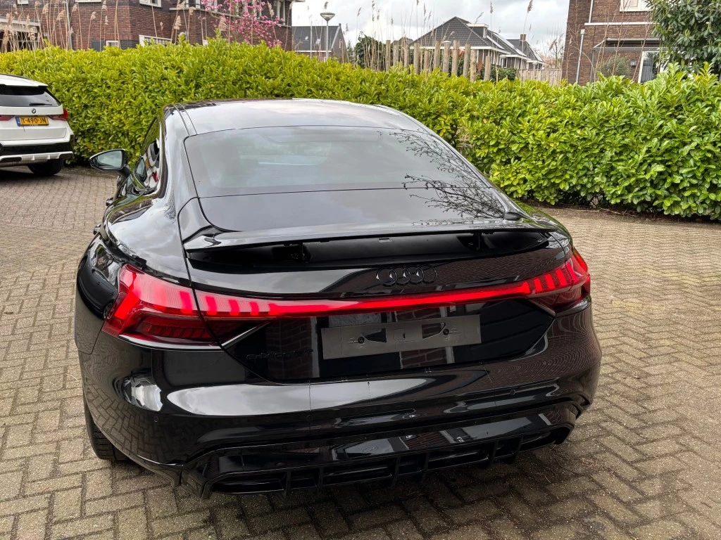 Hoofdafbeelding Audi e-tron GT