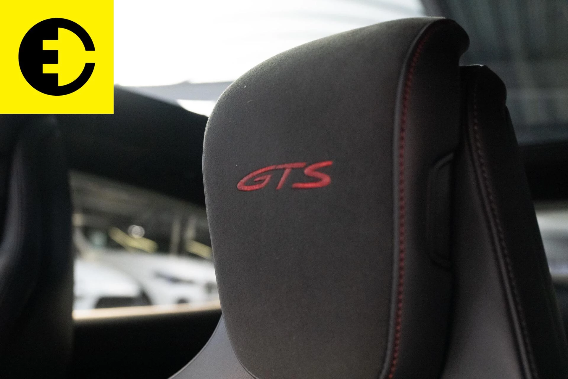 Hoofdafbeelding Porsche Taycan