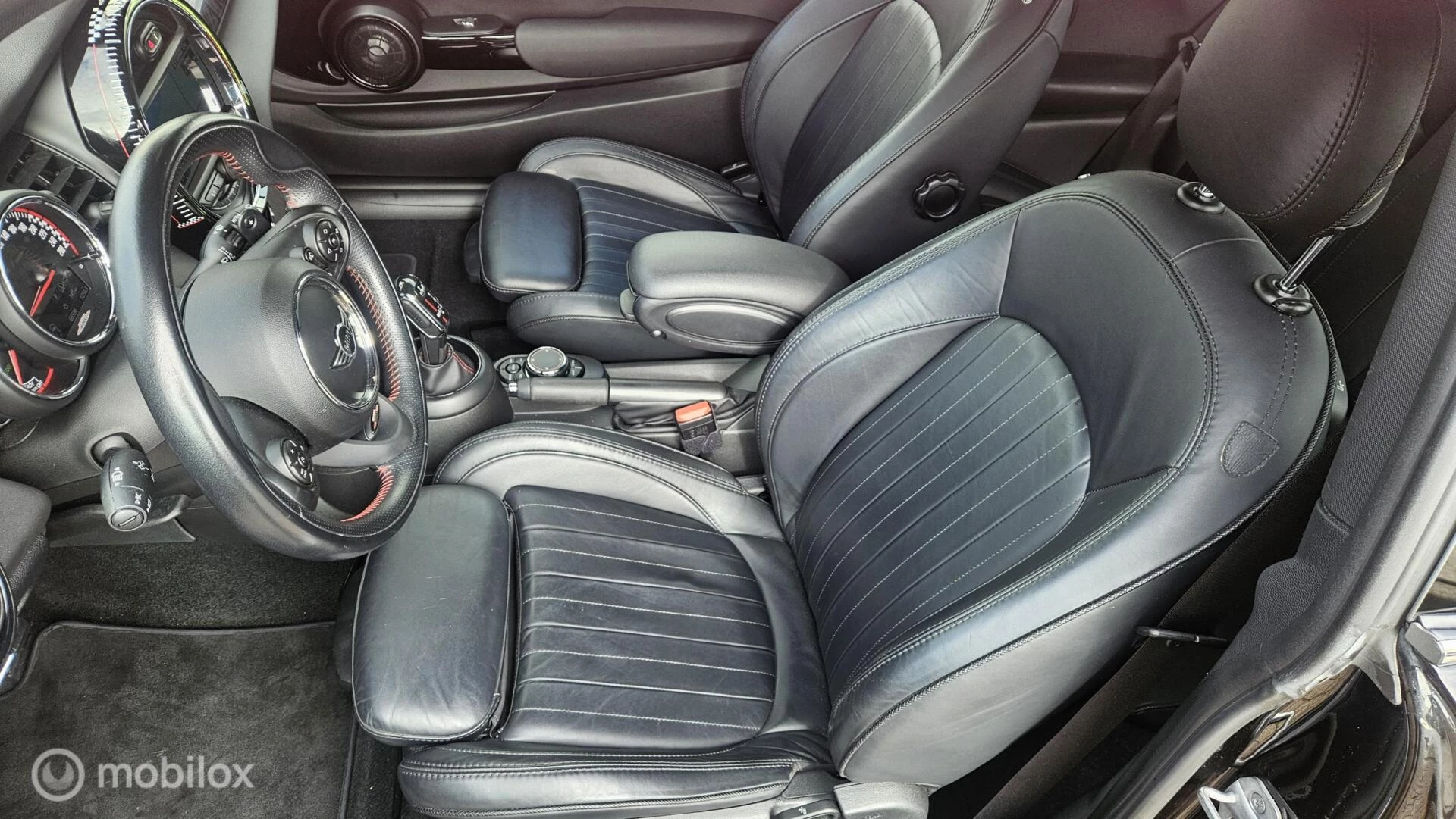 Hoofdafbeelding MINI Cooper