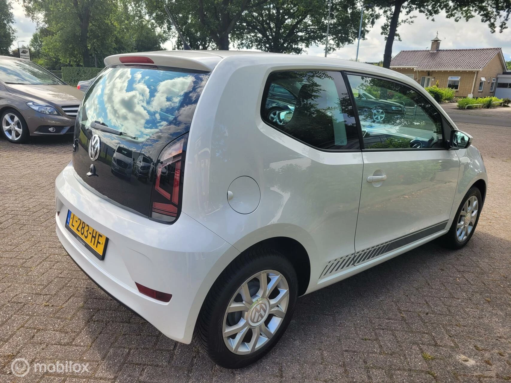 Hoofdafbeelding Volkswagen up!