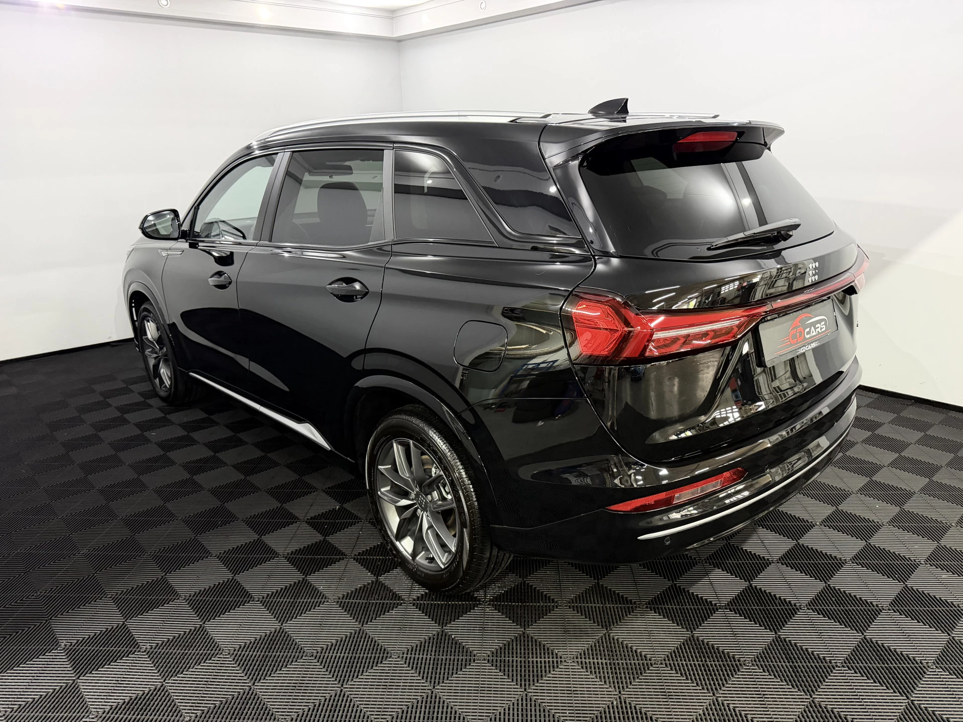 Hoofdafbeelding DFSK E5 PHEV