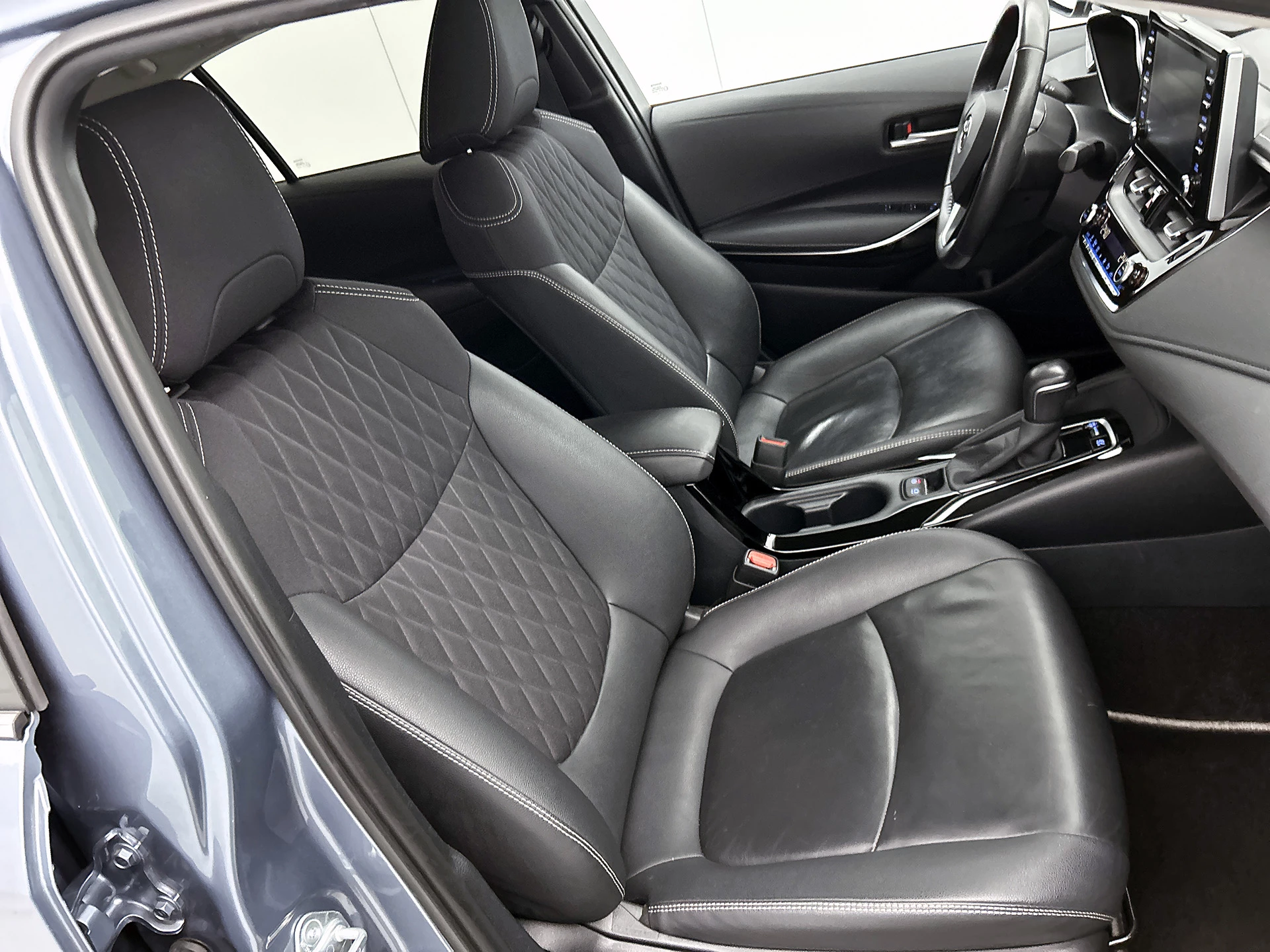 Hoofdafbeelding Toyota Corolla