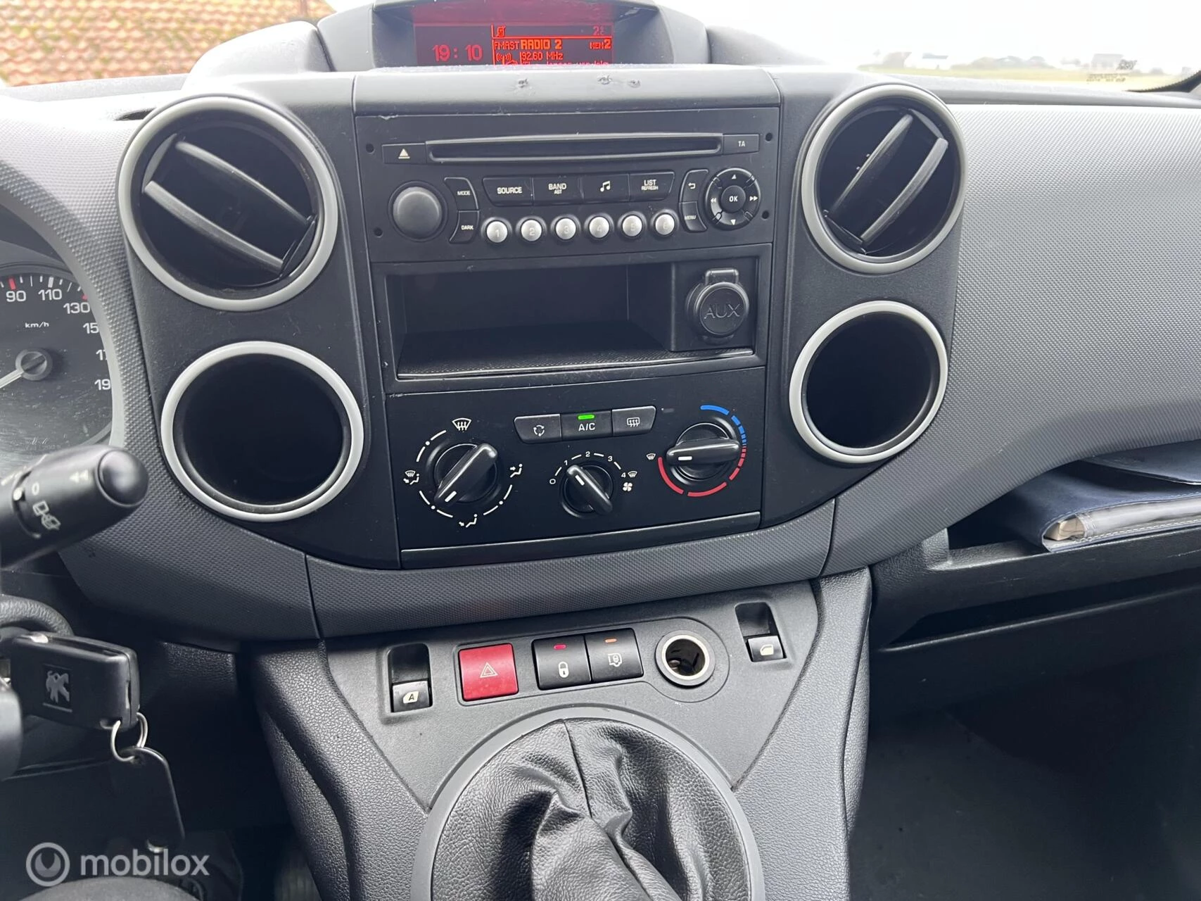 Hoofdafbeelding Peugeot Partner