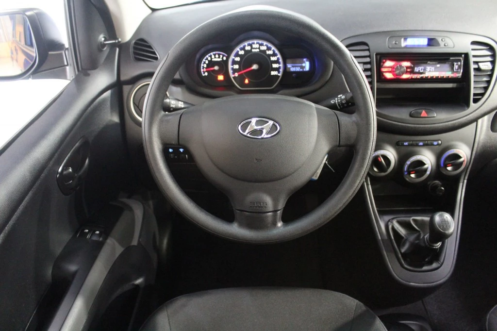 Hoofdafbeelding Hyundai i10