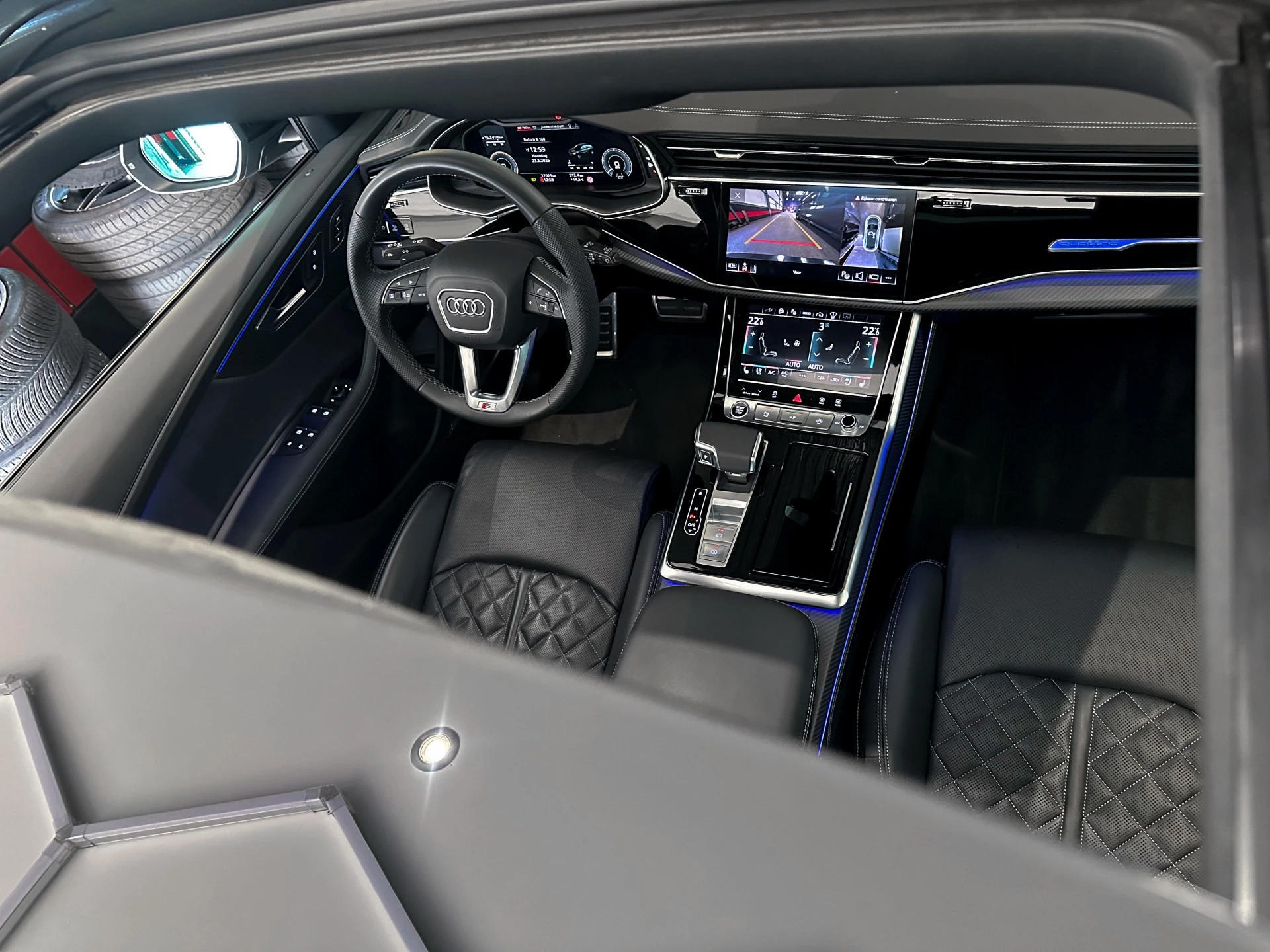 Hoofdafbeelding Audi Q8