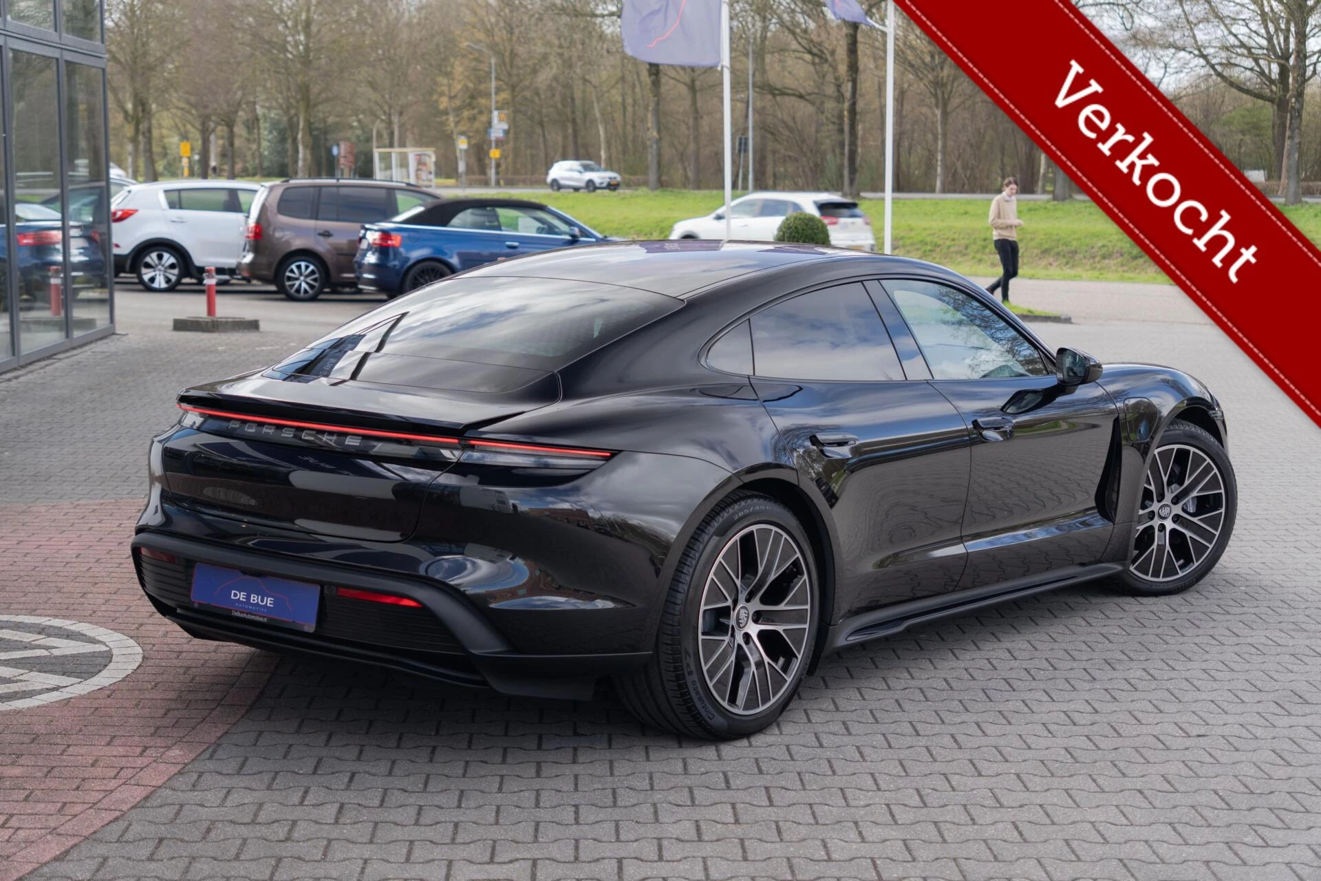 Hoofdafbeelding Porsche Taycan