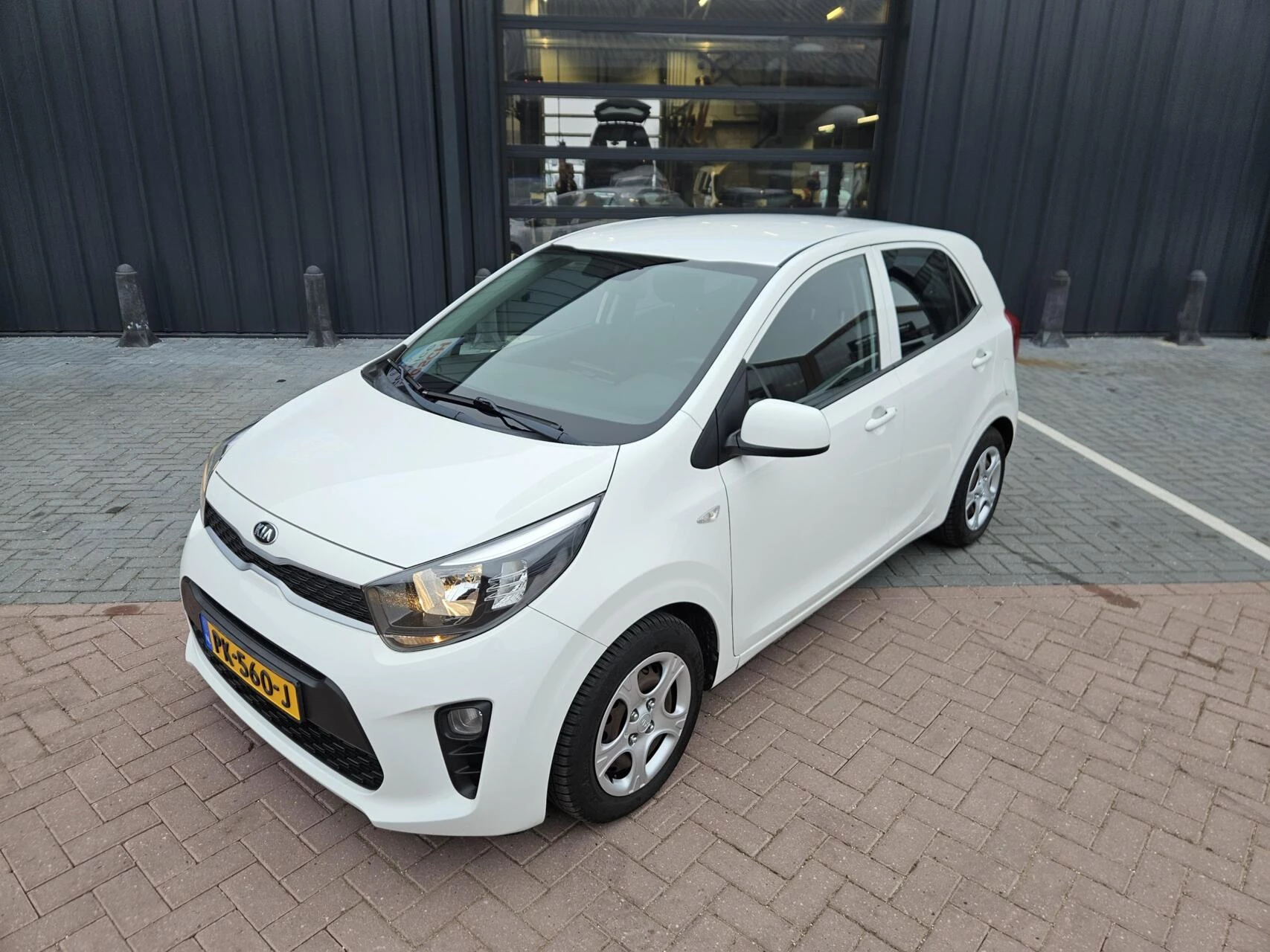 Hoofdafbeelding Kia Picanto