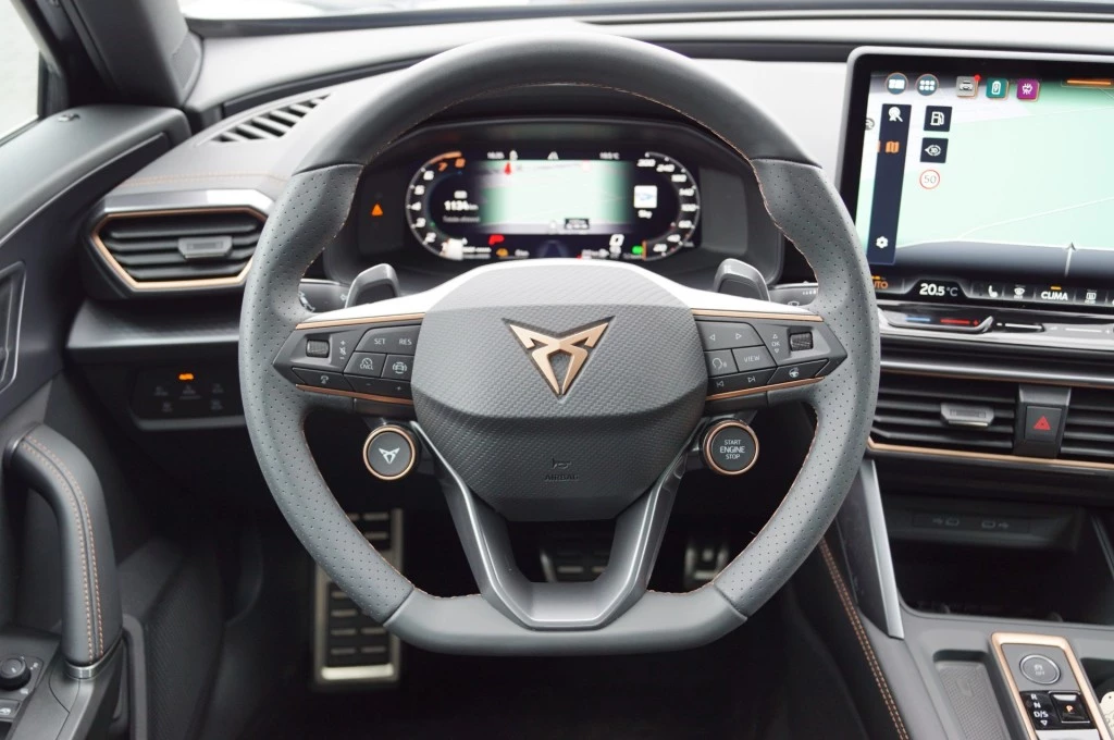 Hoofdafbeelding CUPRA Formentor