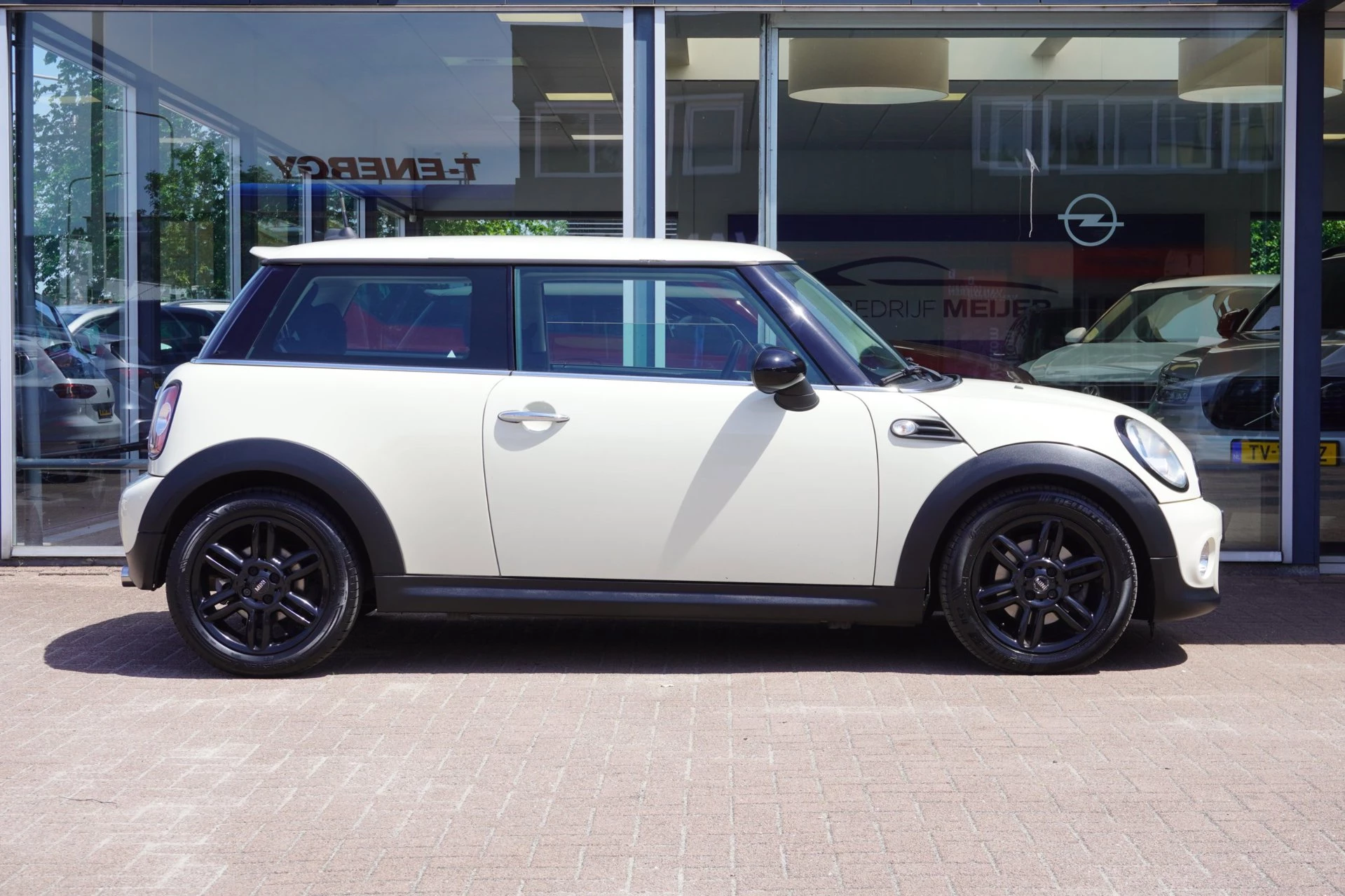 Hoofdafbeelding MINI 3-deurs