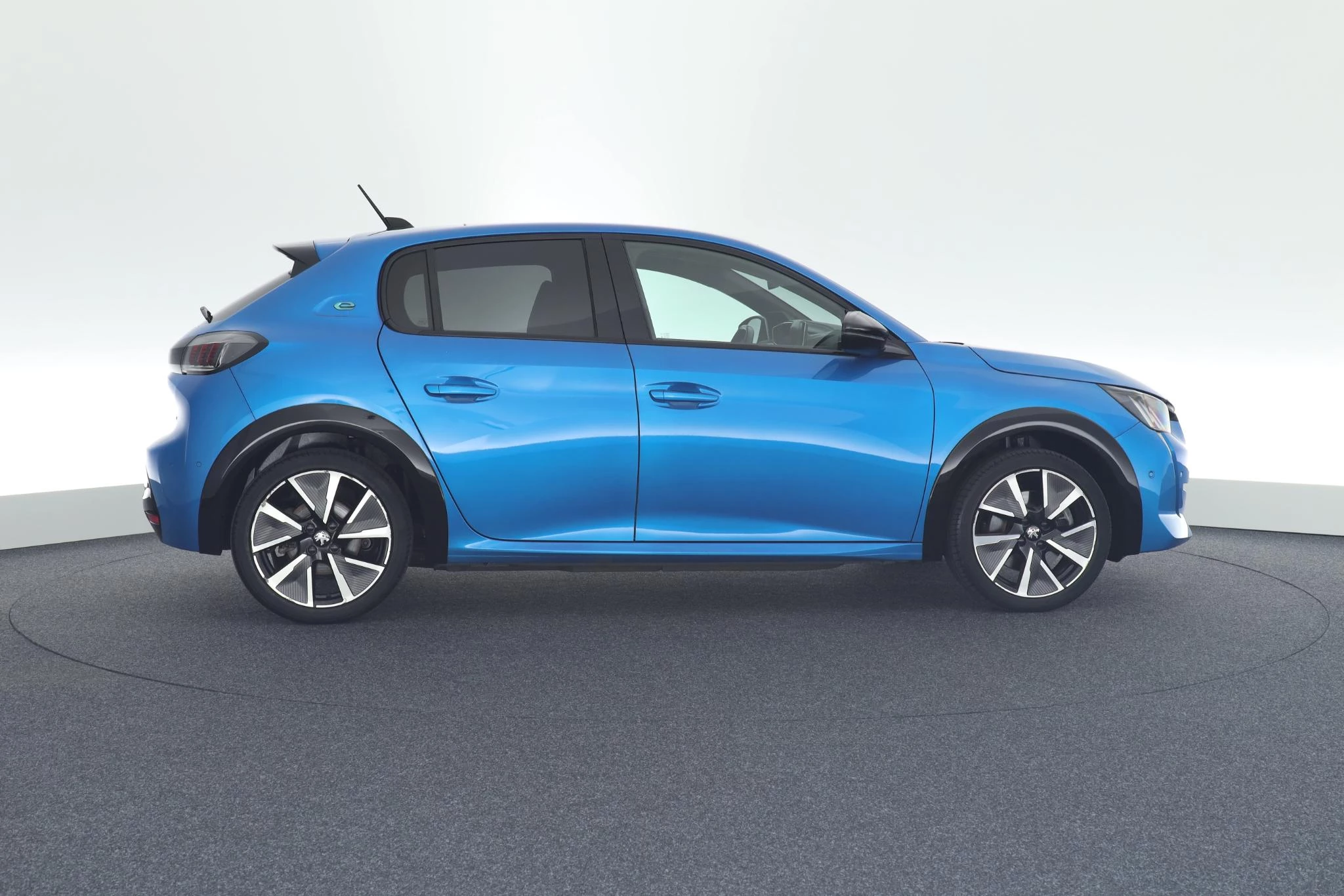 Hoofdafbeelding Peugeot e-208