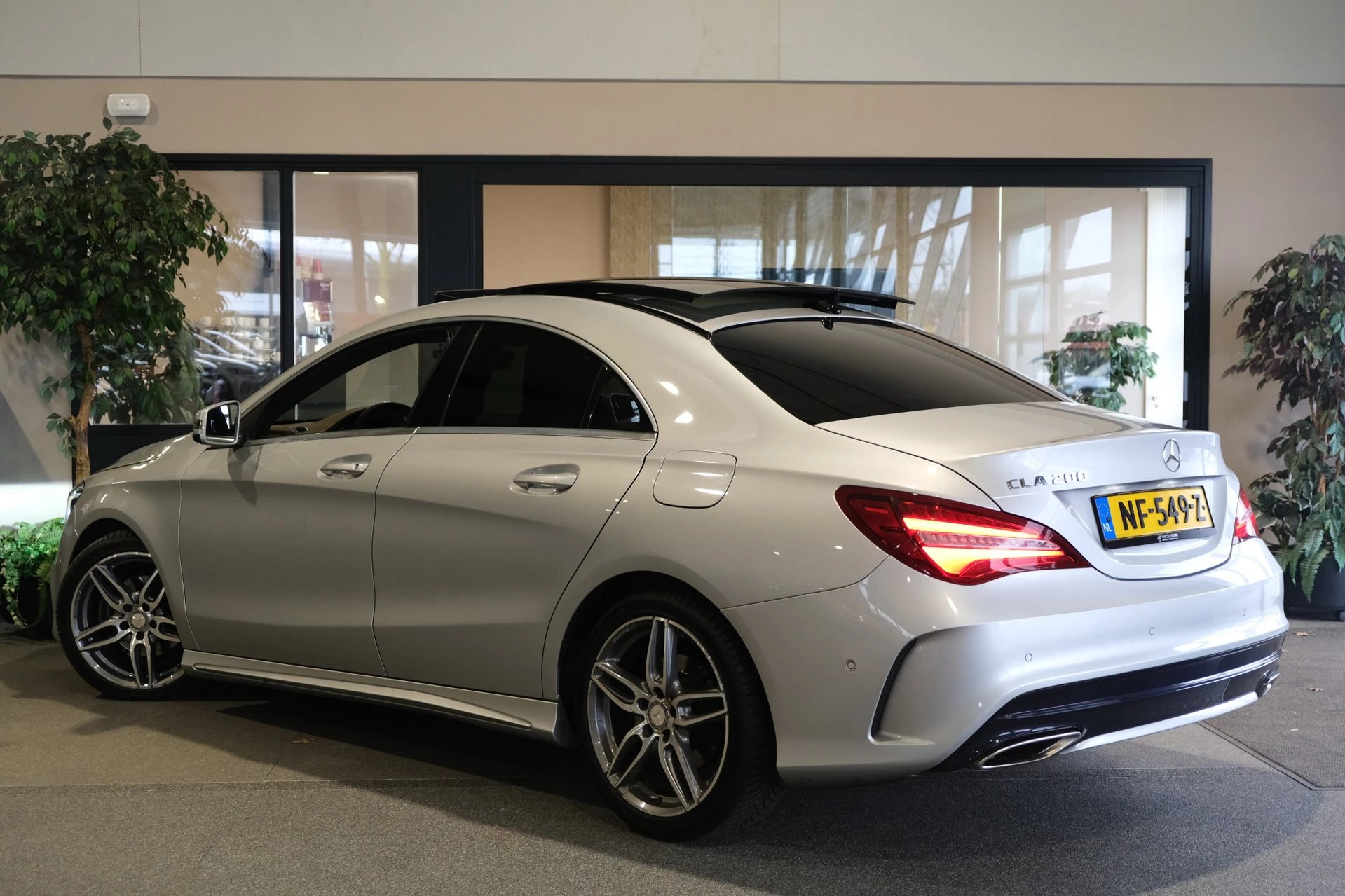 Hoofdafbeelding Mercedes-Benz CLA