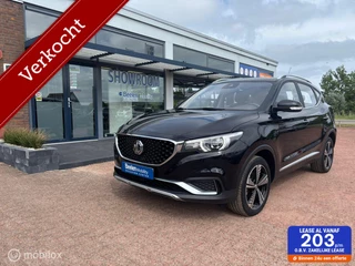 Hoofdafbeelding MG ZS EV MG ZS EV Luxury 45 kWh| Stoelverwarming Pano Elektrischestoelen