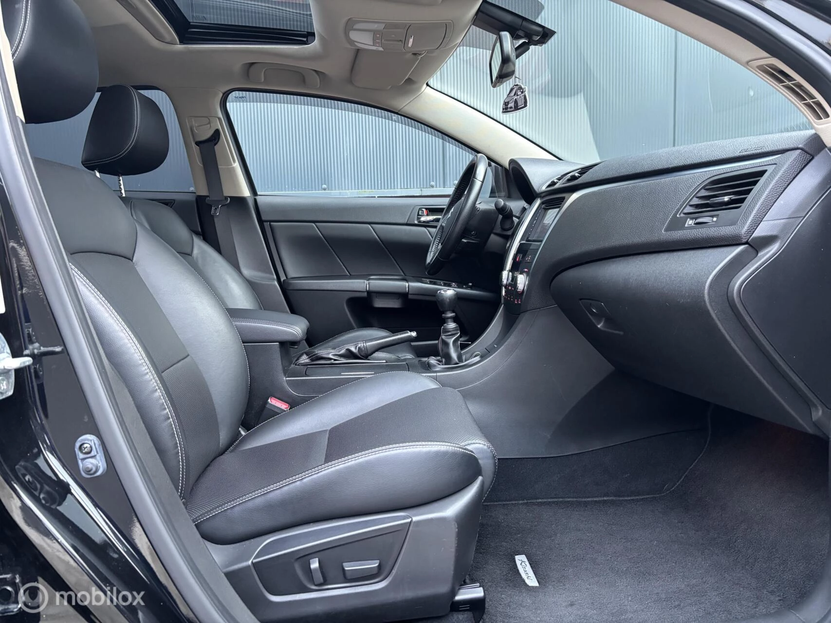 Hoofdafbeelding Suzuki Kizashi