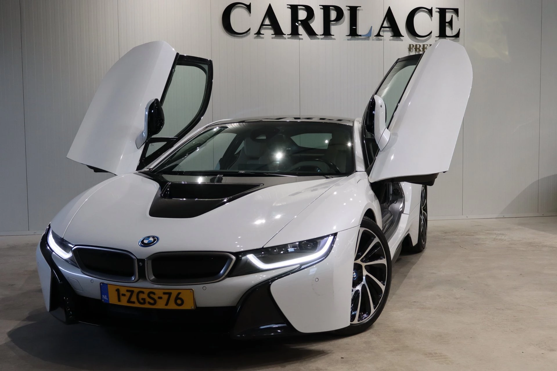 Hoofdafbeelding BMW i8