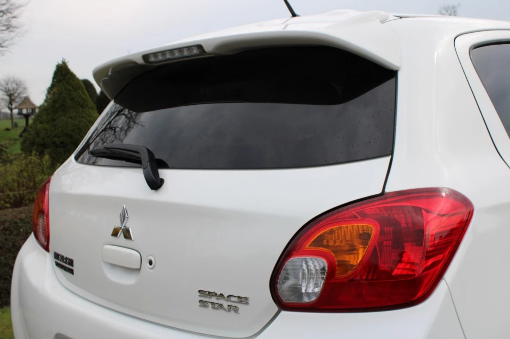 Hoofdafbeelding Mitsubishi Space Star