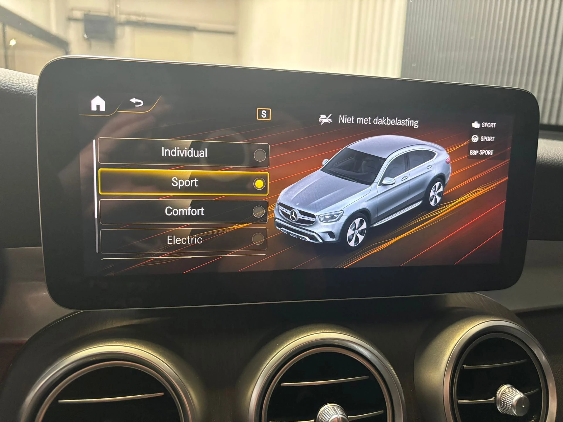 Hoofdafbeelding Mercedes-Benz GLC