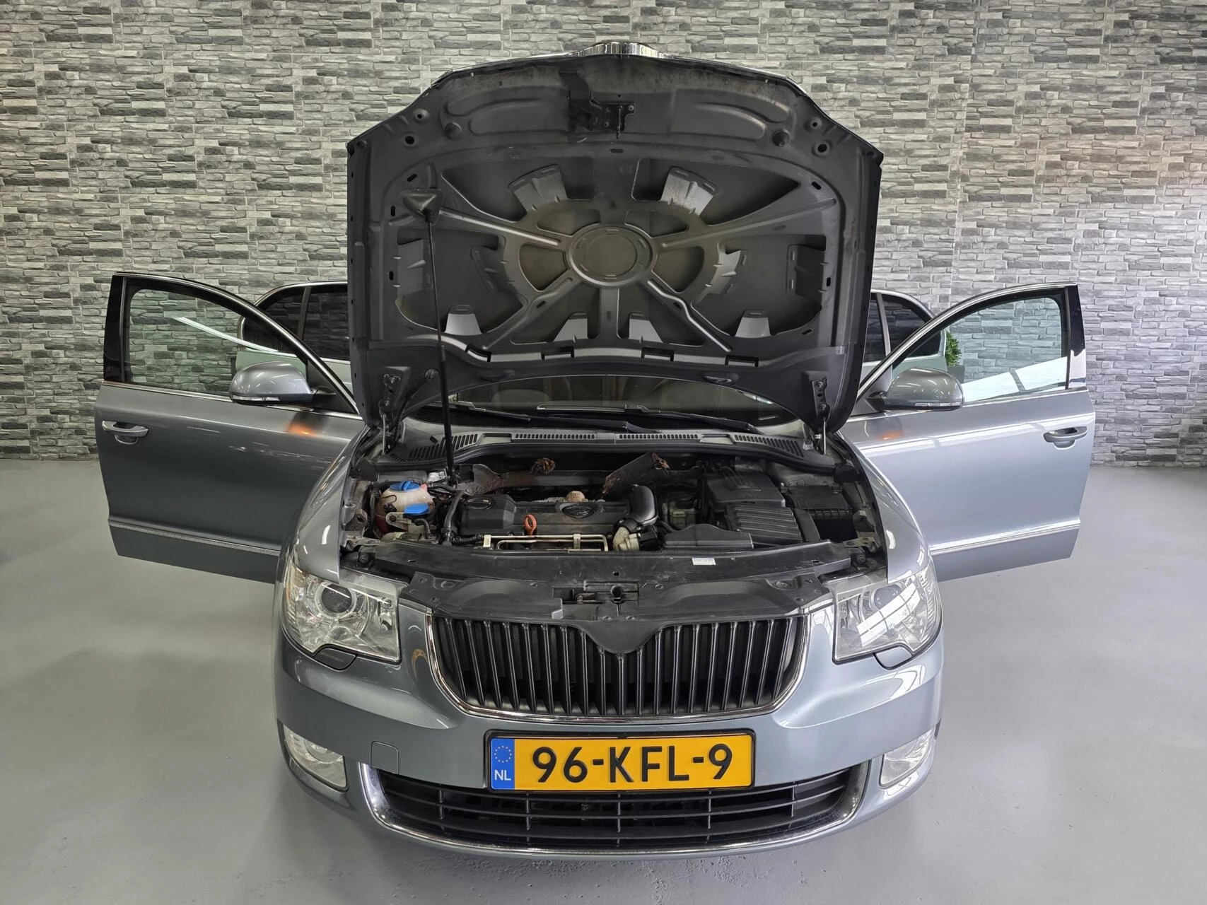 Hoofdafbeelding Škoda Superb