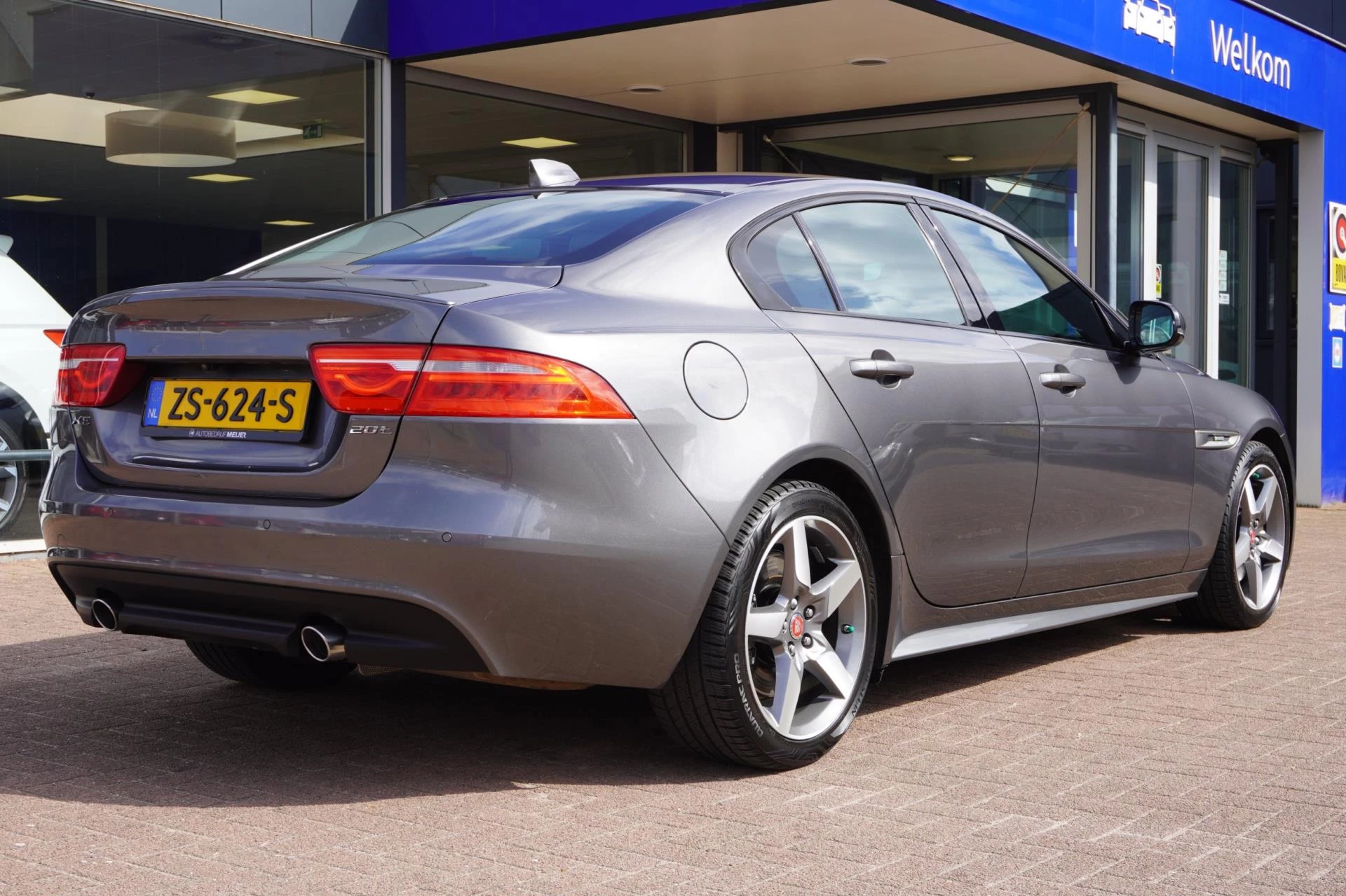 Hoofdafbeelding Jaguar XE