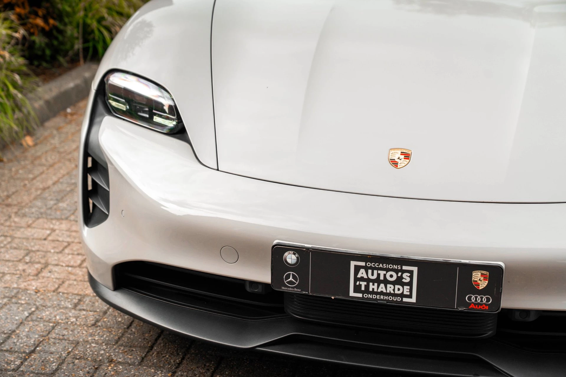 Hoofdafbeelding Porsche Taycan