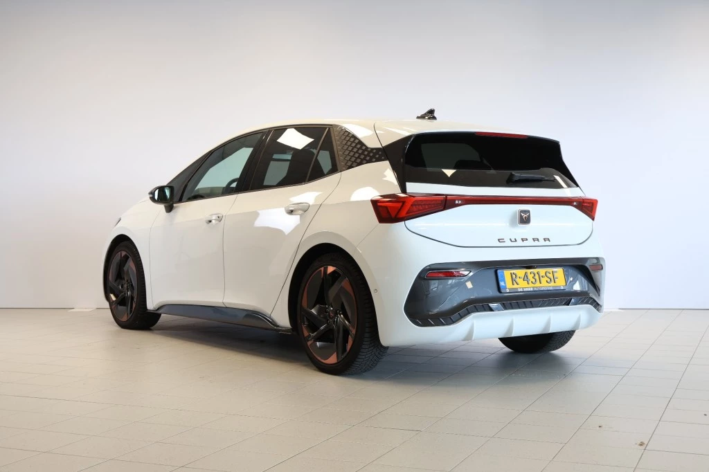Hoofdafbeelding CUPRA Born