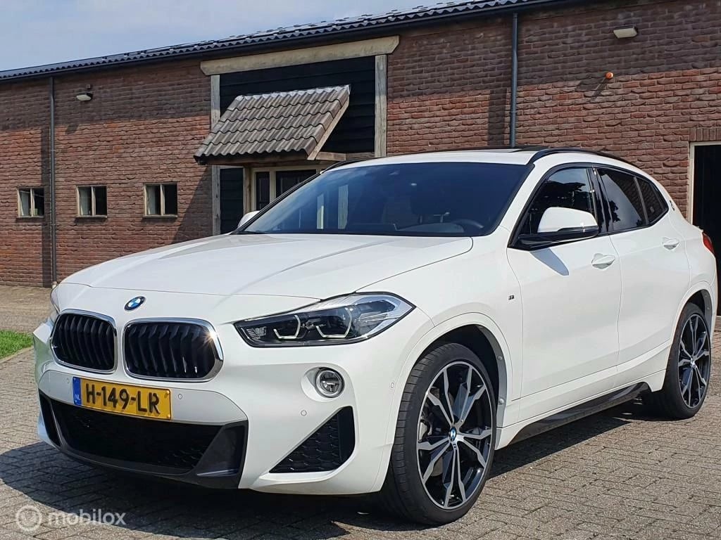 Hoofdafbeelding BMW X2