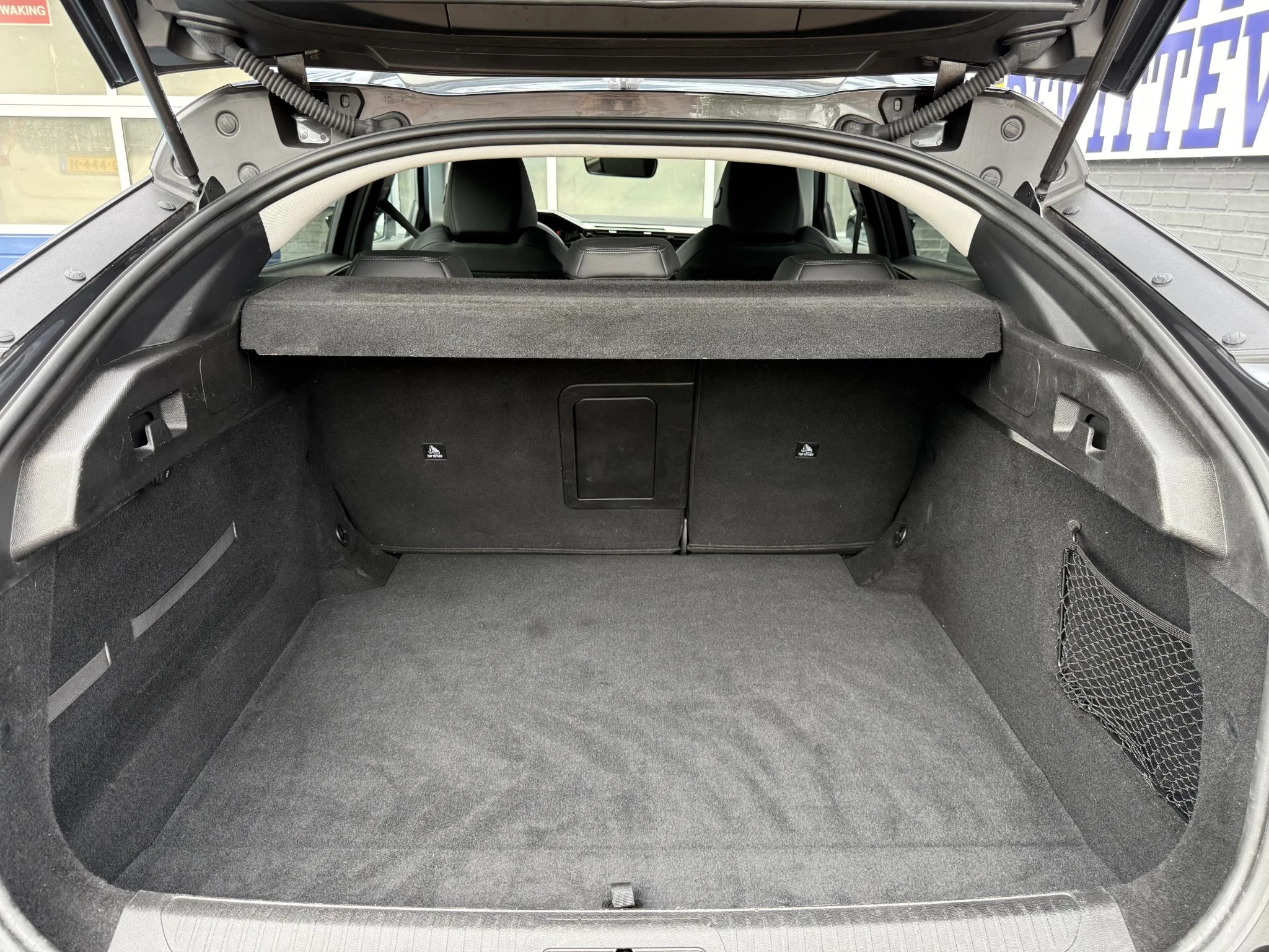 Hoofdafbeelding Peugeot 408