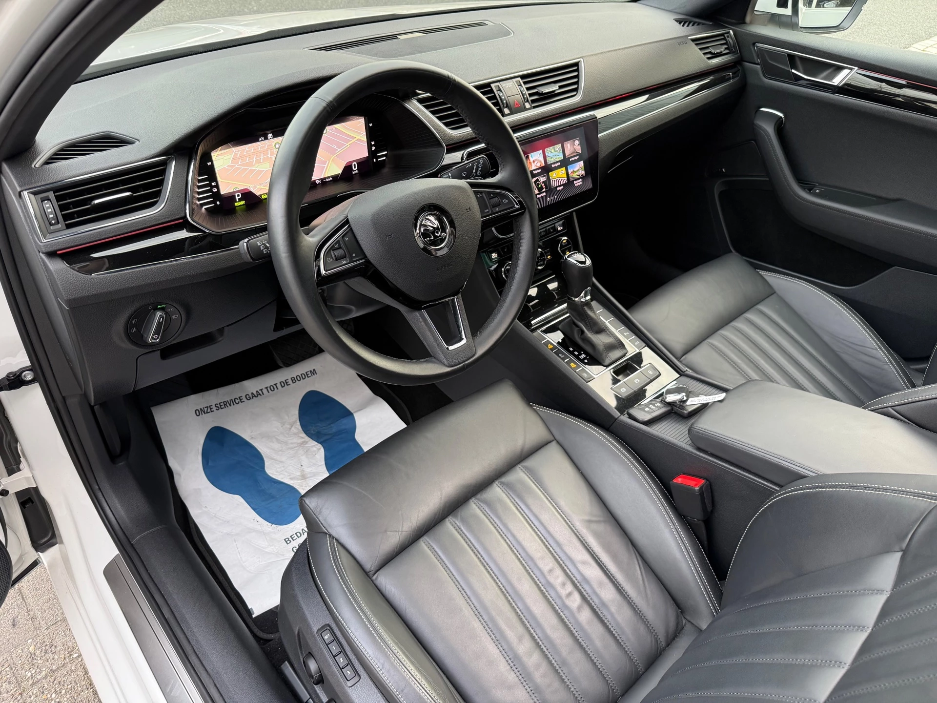 Hoofdafbeelding Škoda Superb