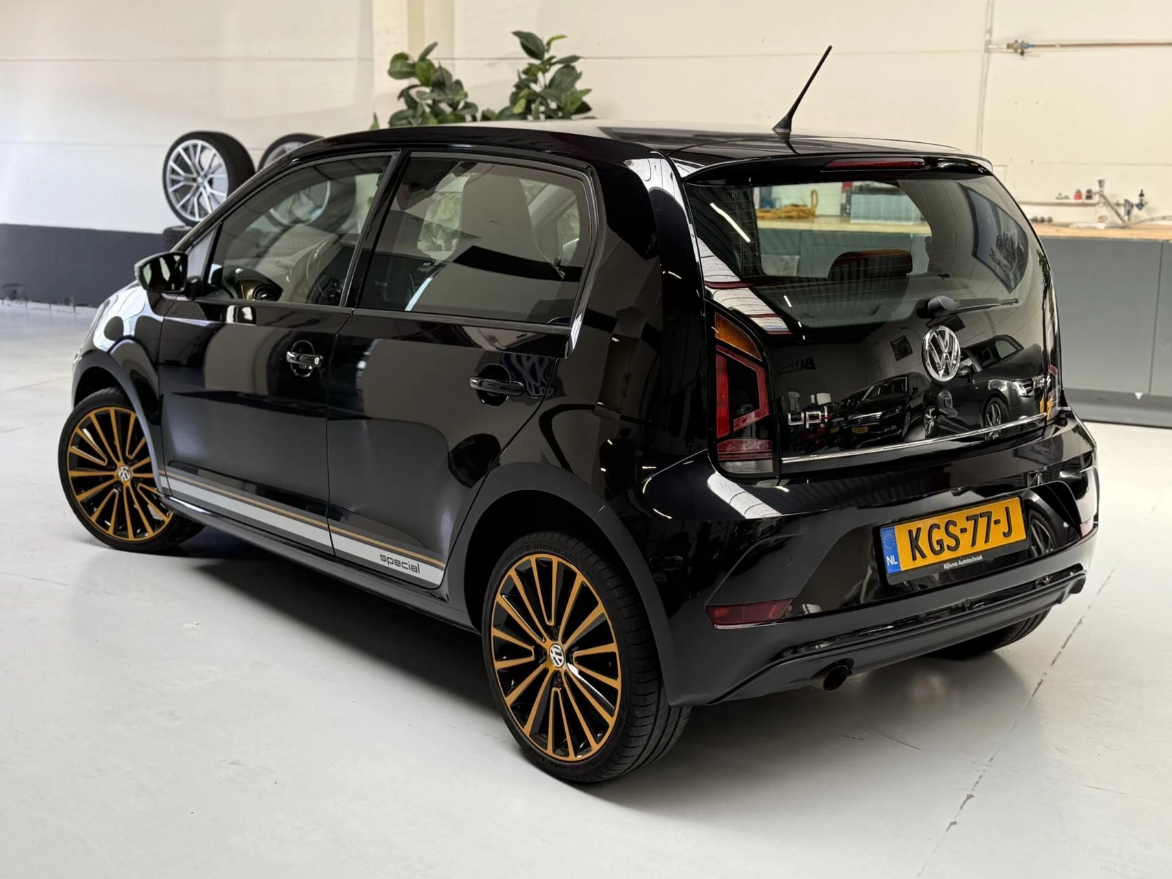 Hoofdafbeelding Volkswagen up!