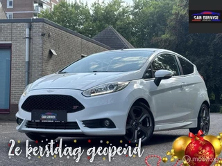 Ford Fiesta 1.6 ST2/220PK/CAMERA/KEYLESS/LMV/STLVW/NAVI/NETTE STAAT