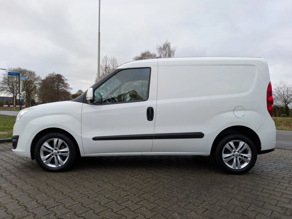 Hoofdafbeelding Opel Combo