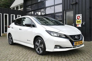 Hoofdafbeelding Nissan Leaf Nissan Leaf Tekna 40 kWh | Leder | Camera | NL-Auto | 360