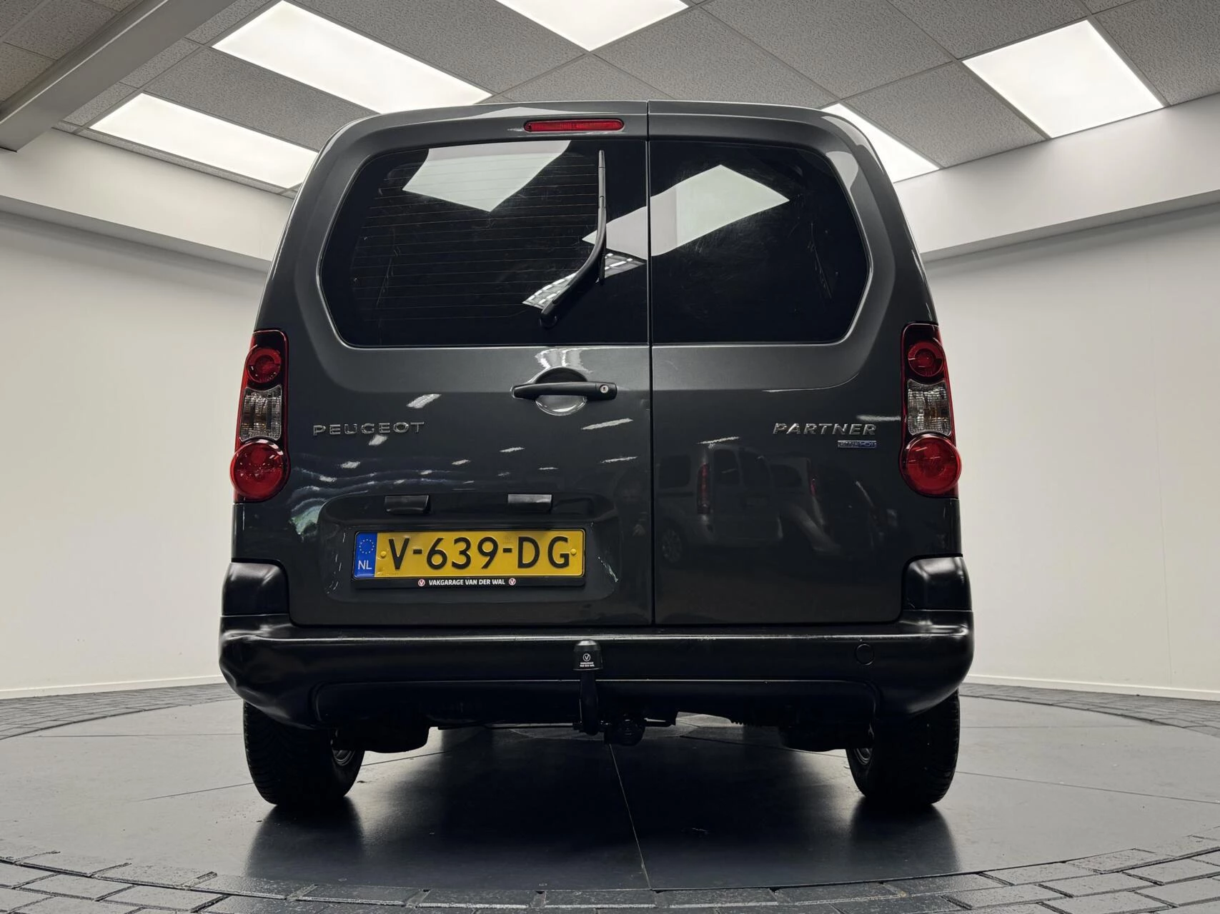 Hoofdafbeelding Peugeot Partner