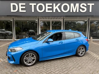 BMW 1 Serie 118 M-Pakket Digt Cockpit Navigatie PDC Half Leder LM17