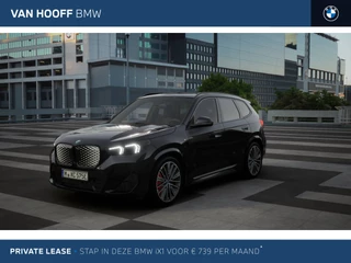 BMW iX1 eDrive20 M Sport / Panoramadak / Sportstoelen / Adaptieve LED /Comfort Access / M Adaptief onderstel / Parking Assistant / Stoelverwarming