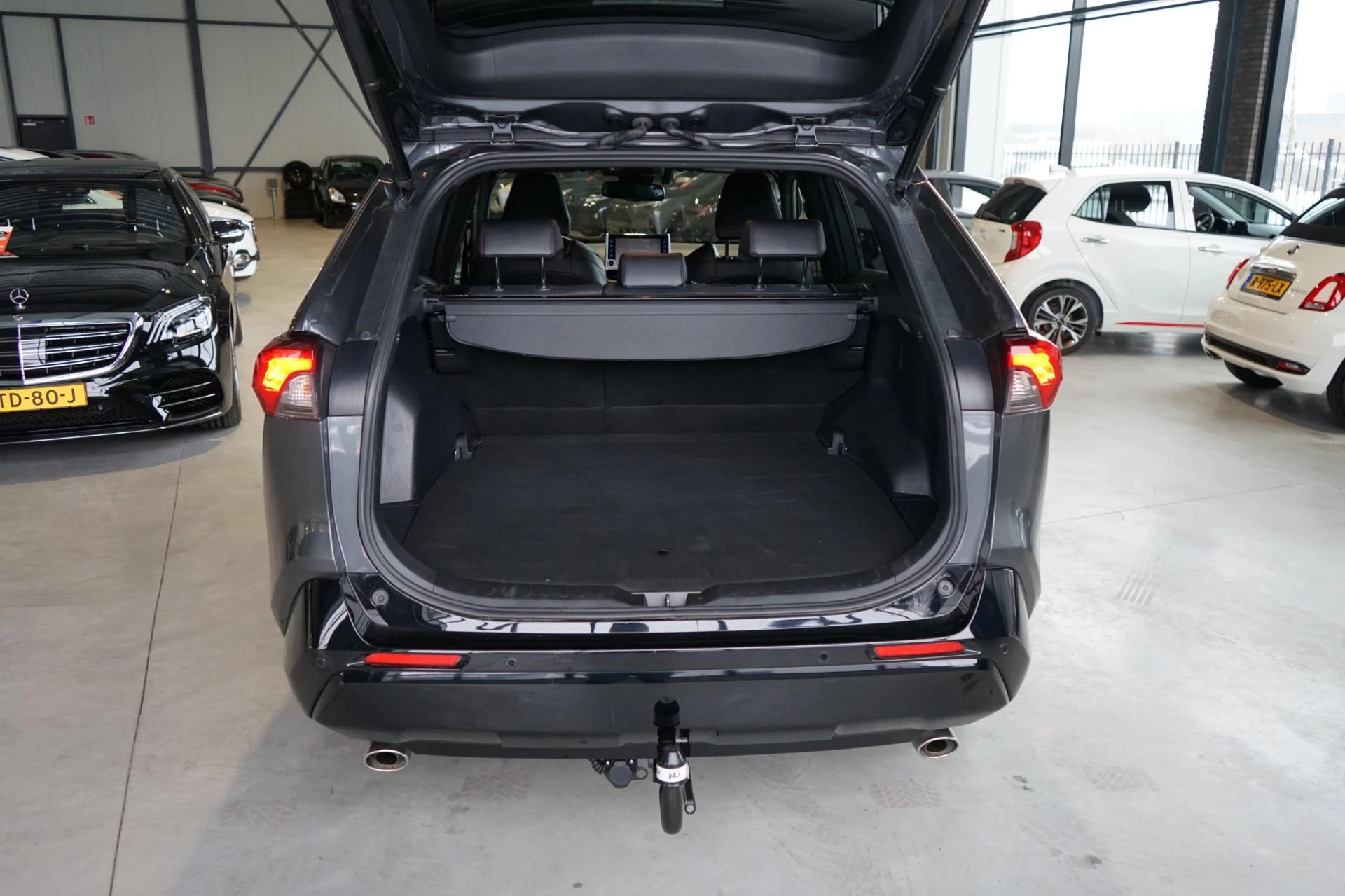 Hoofdafbeelding Toyota RAV4