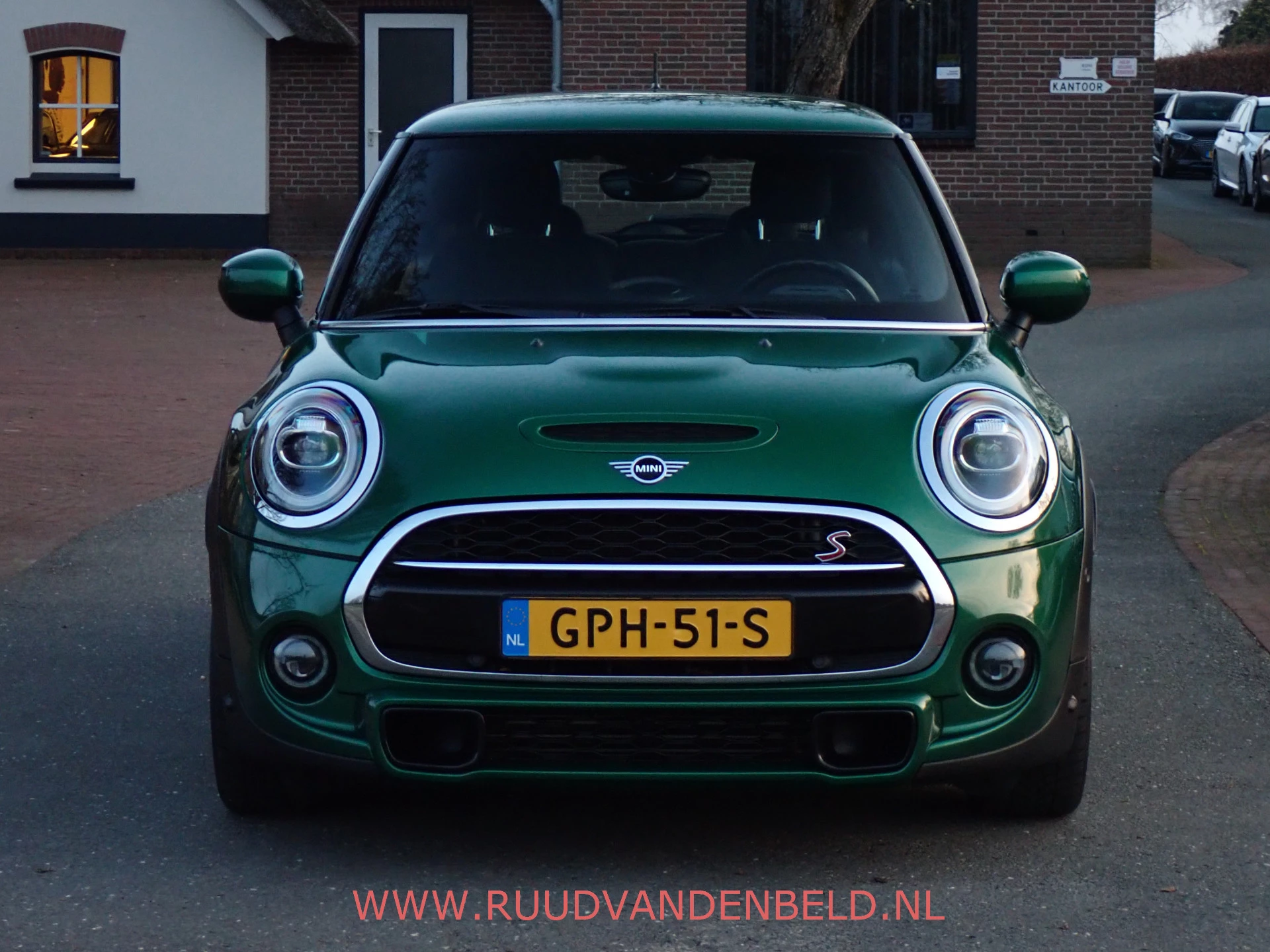 Hoofdafbeelding MINI Cooper S