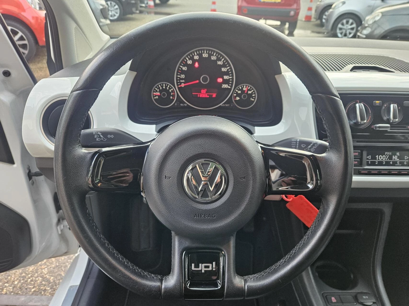 Hoofdafbeelding Volkswagen up!