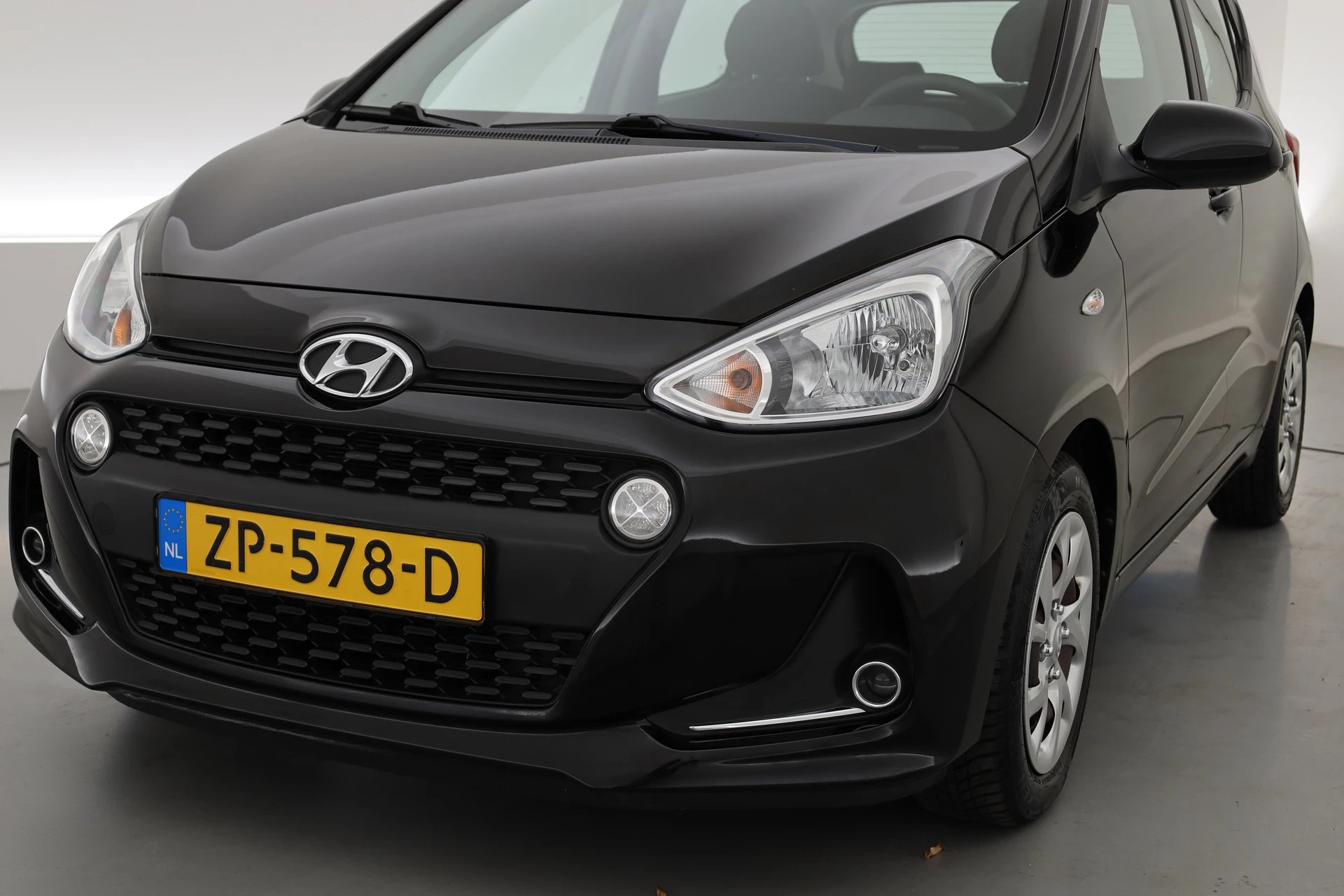 Hoofdafbeelding Hyundai i10