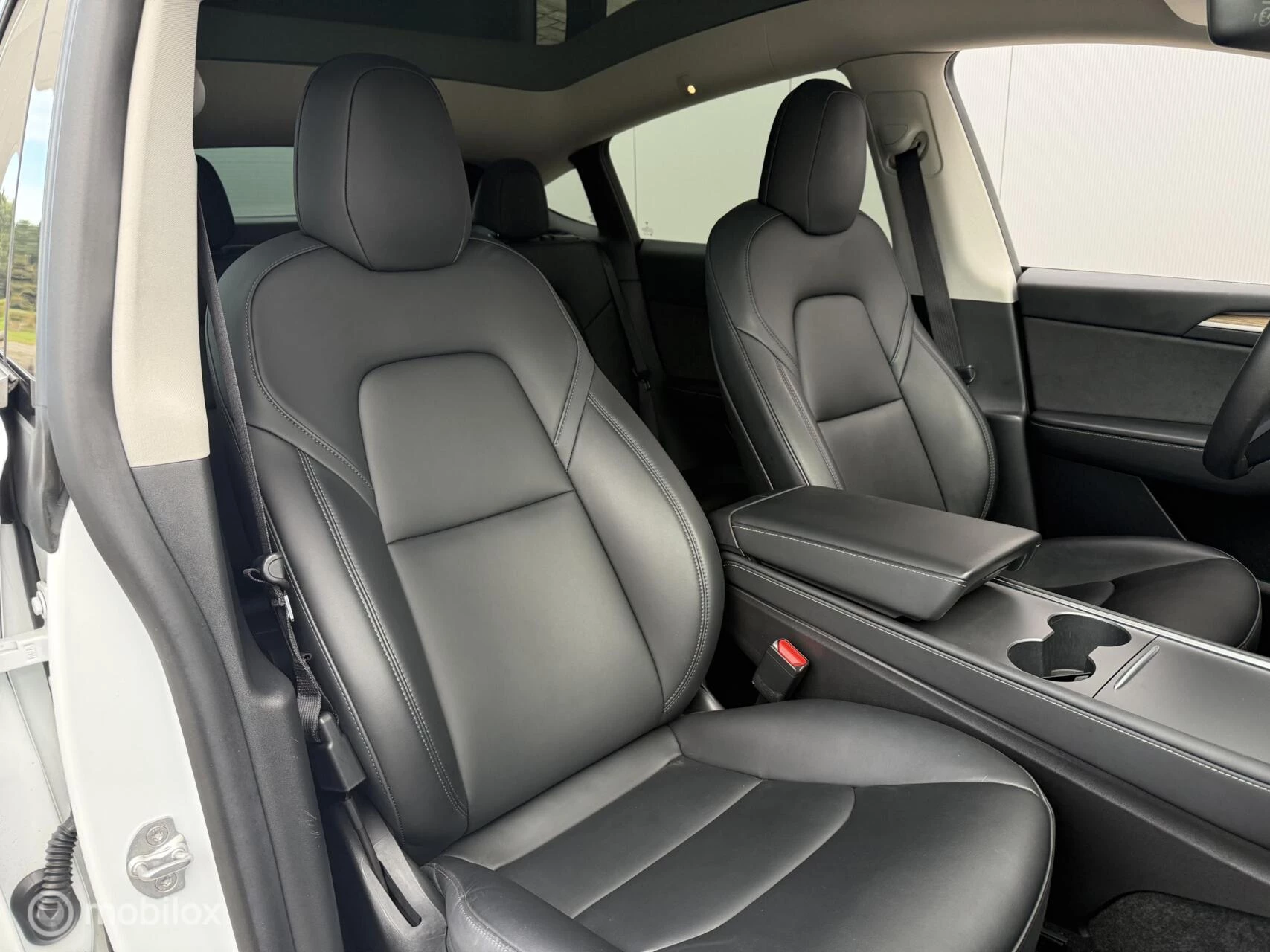 Hoofdafbeelding Tesla Model Y