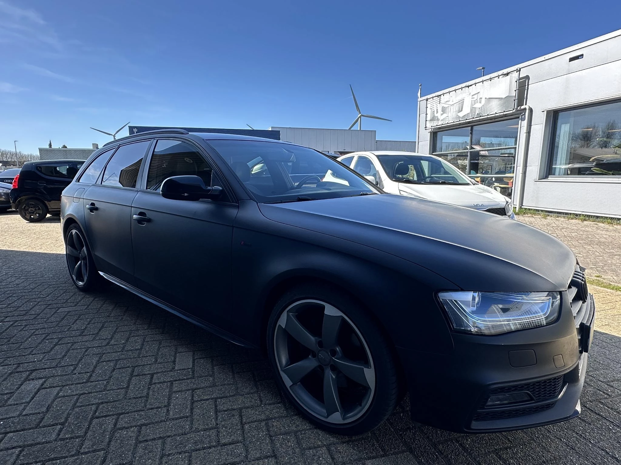 Hoofdafbeelding Audi A4