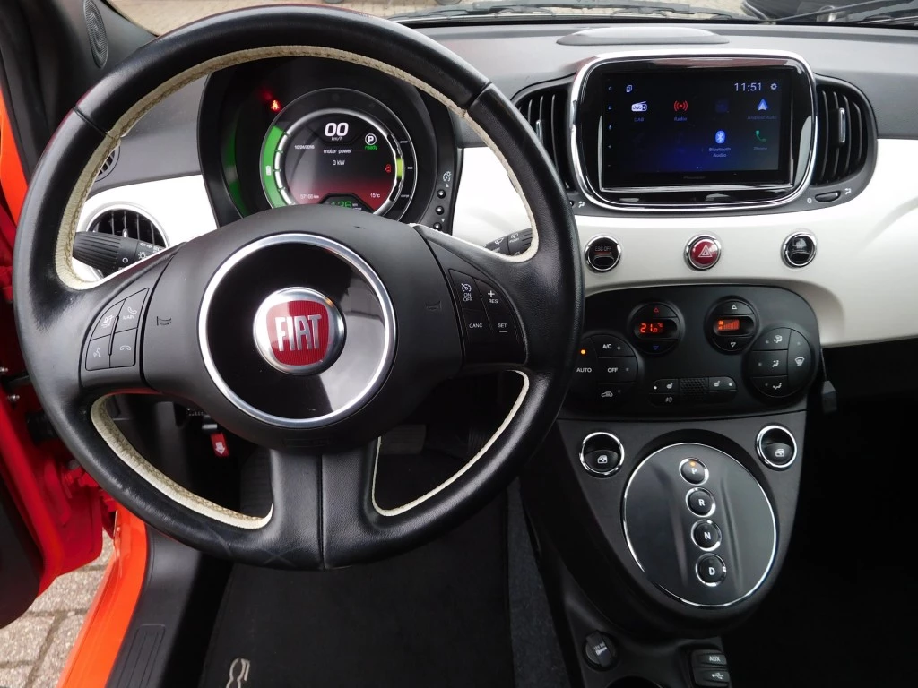 Hoofdafbeelding Fiat 500e