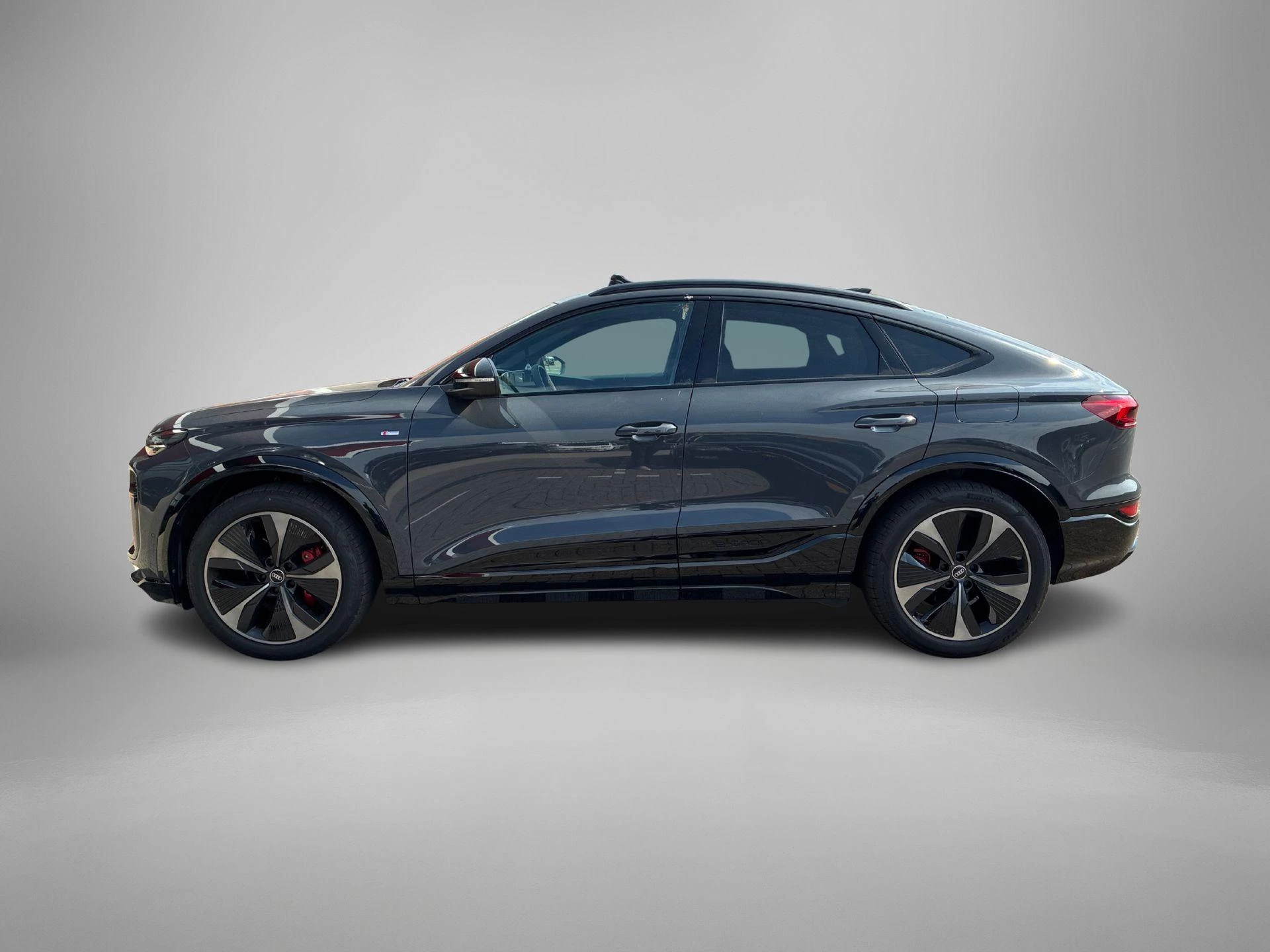 Hoofdafbeelding Audi Q6 e-tron