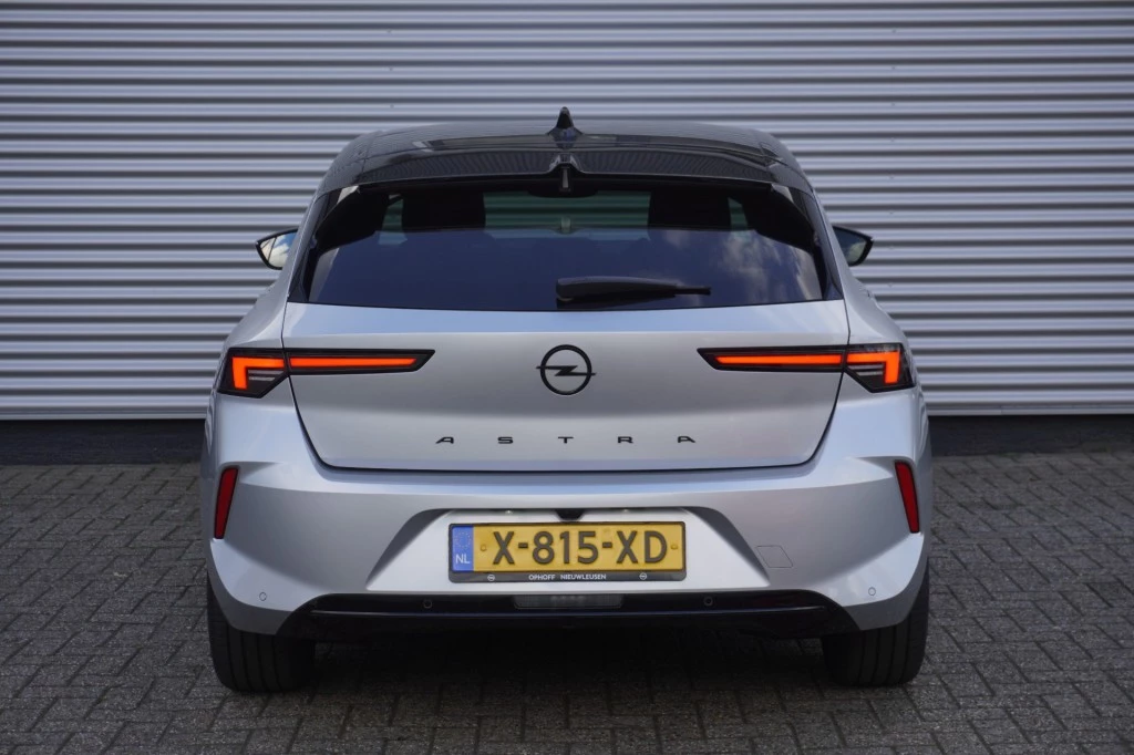Hoofdafbeelding Opel Astra