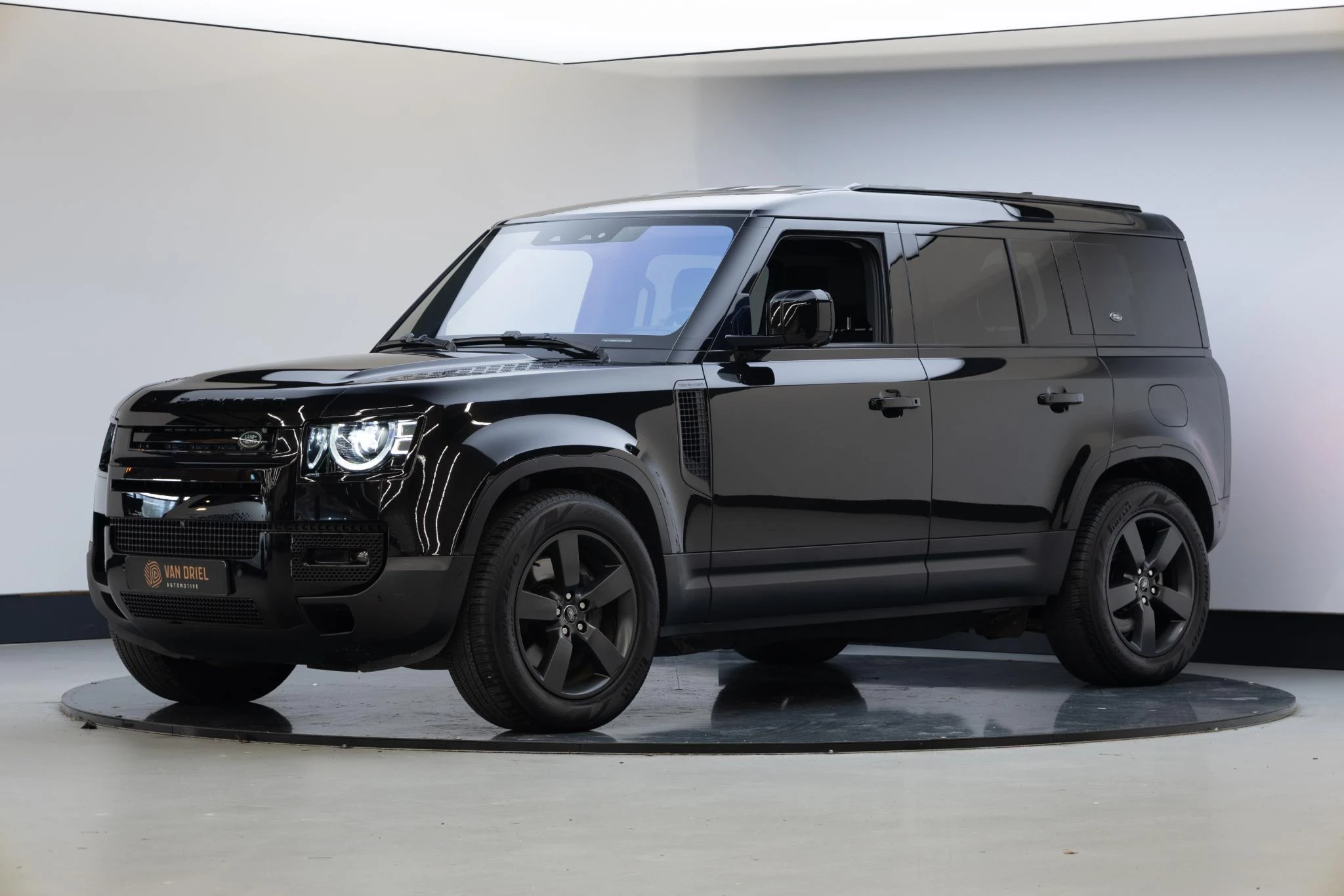 Hoofdafbeelding Land Rover Defender