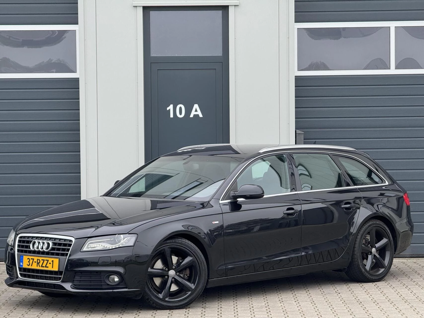 Hoofdafbeelding Audi A4