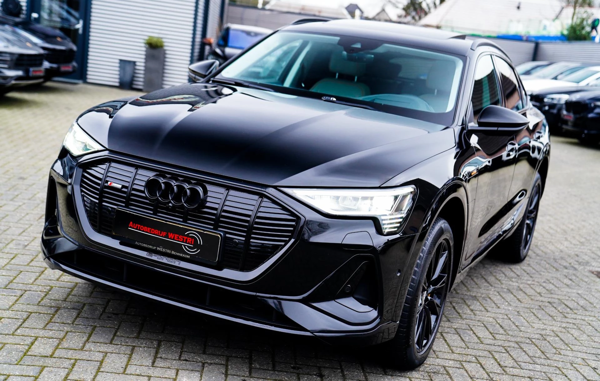 Hoofdafbeelding Audi e-tron