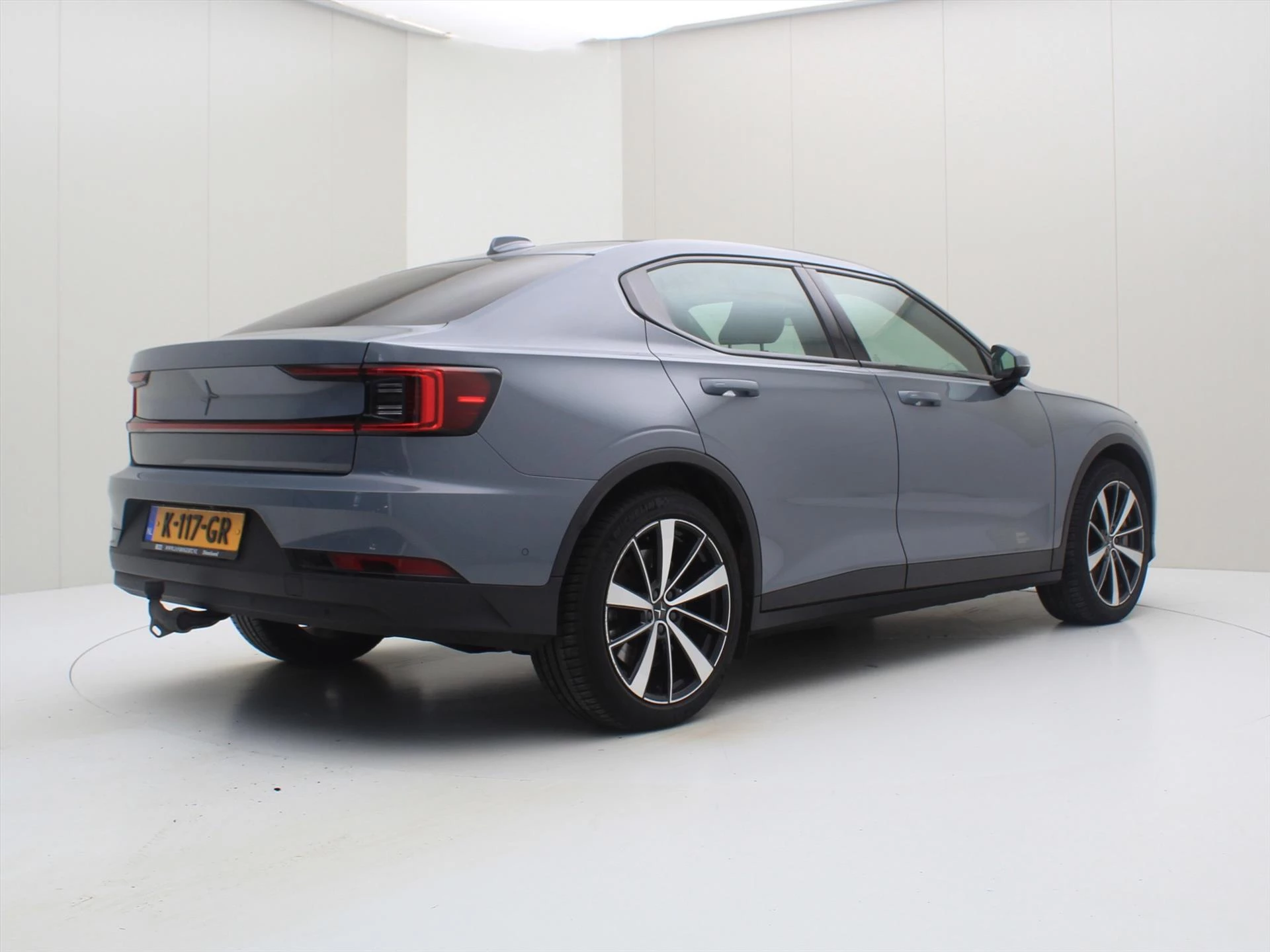 Hoofdafbeelding Polestar 2