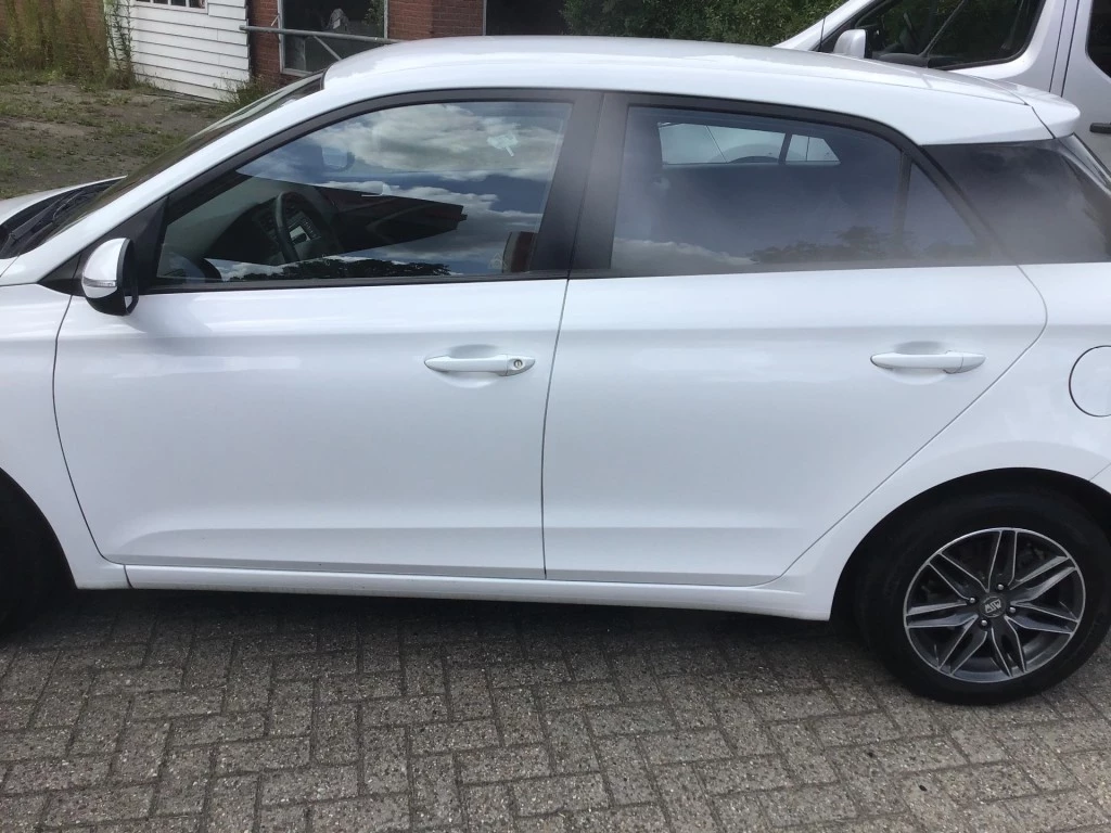 Hoofdafbeelding Hyundai i20