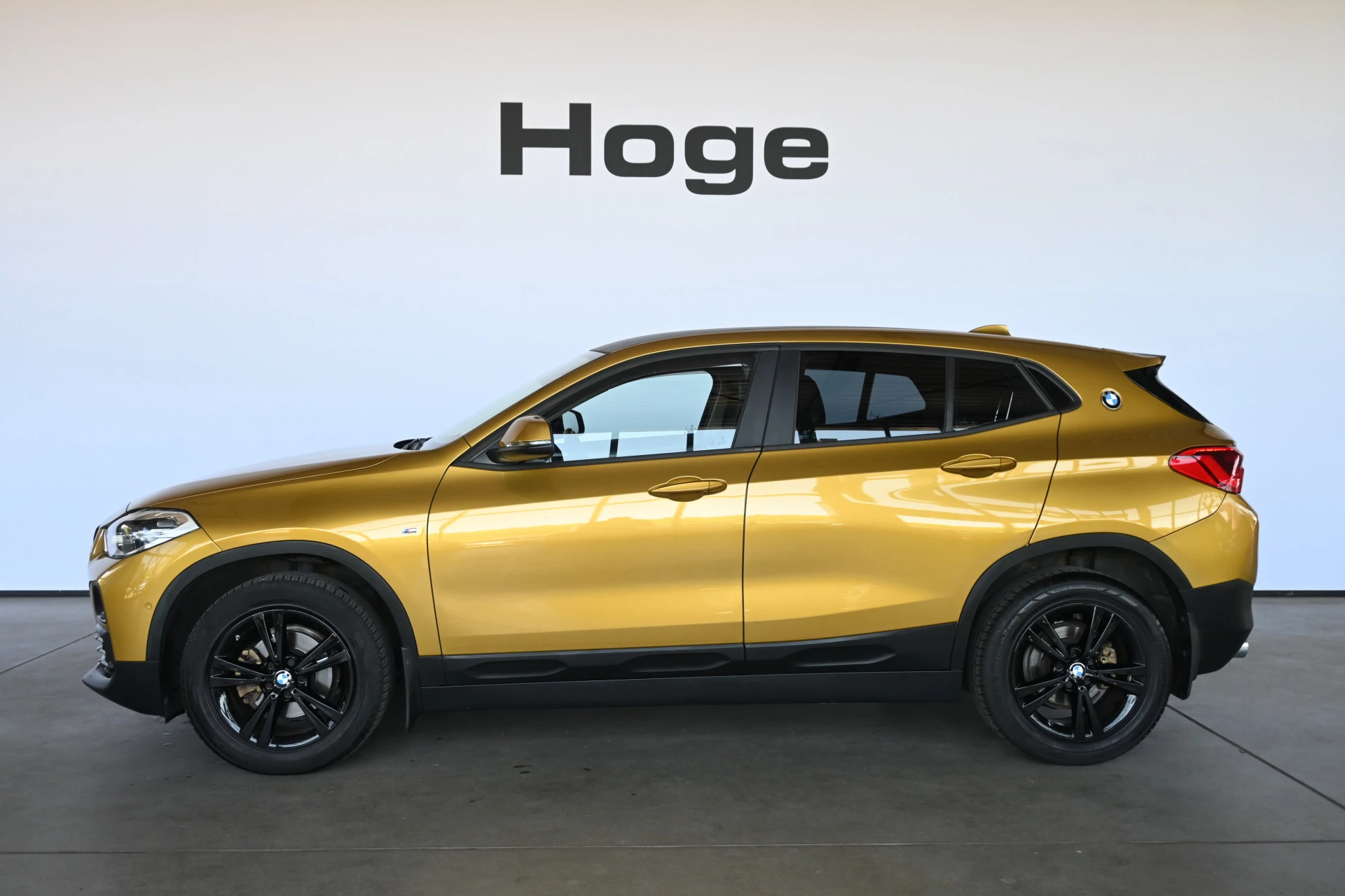 Hoofdafbeelding BMW X2